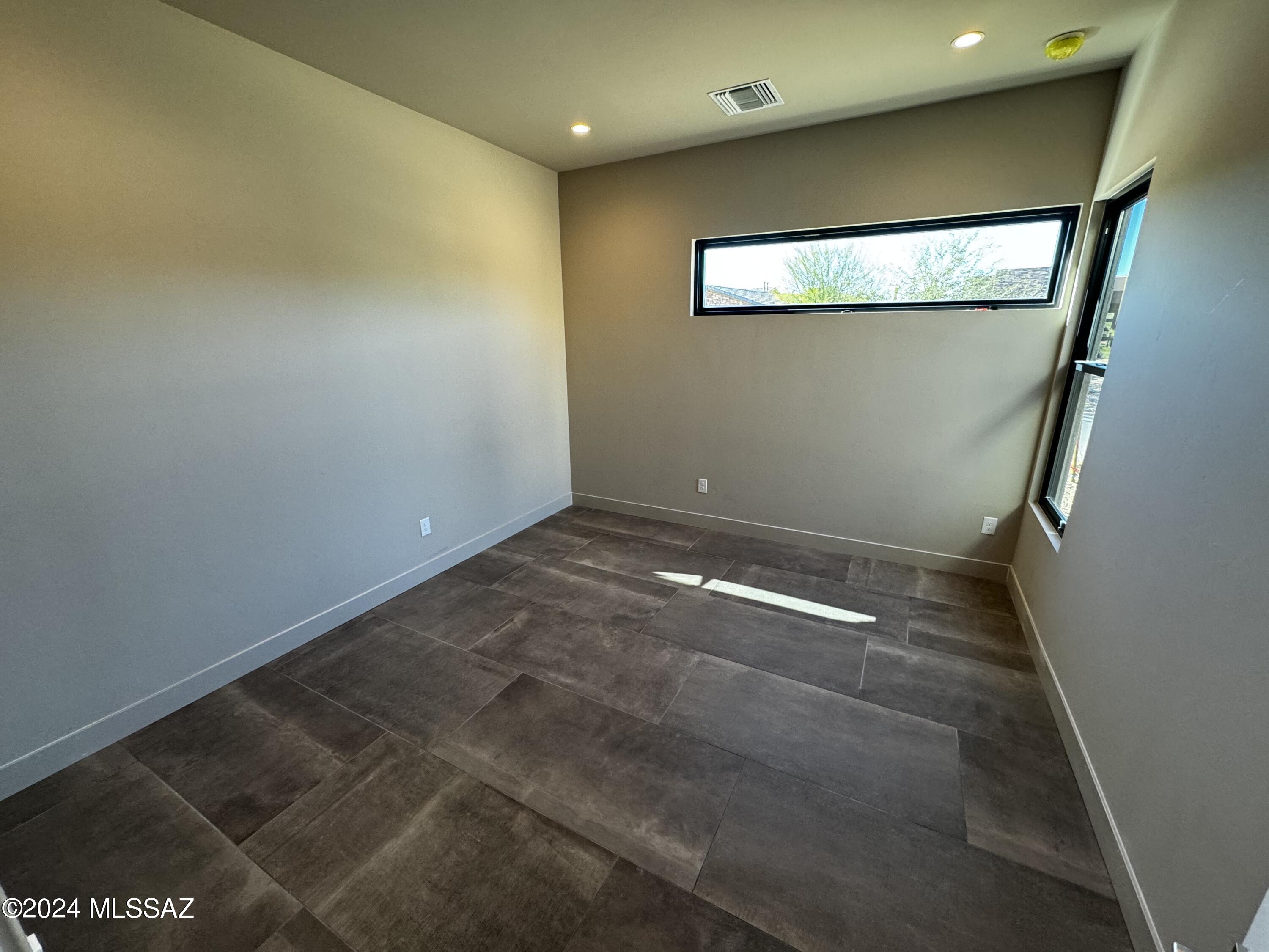 The Enclave At Stone Canyon V - Residential