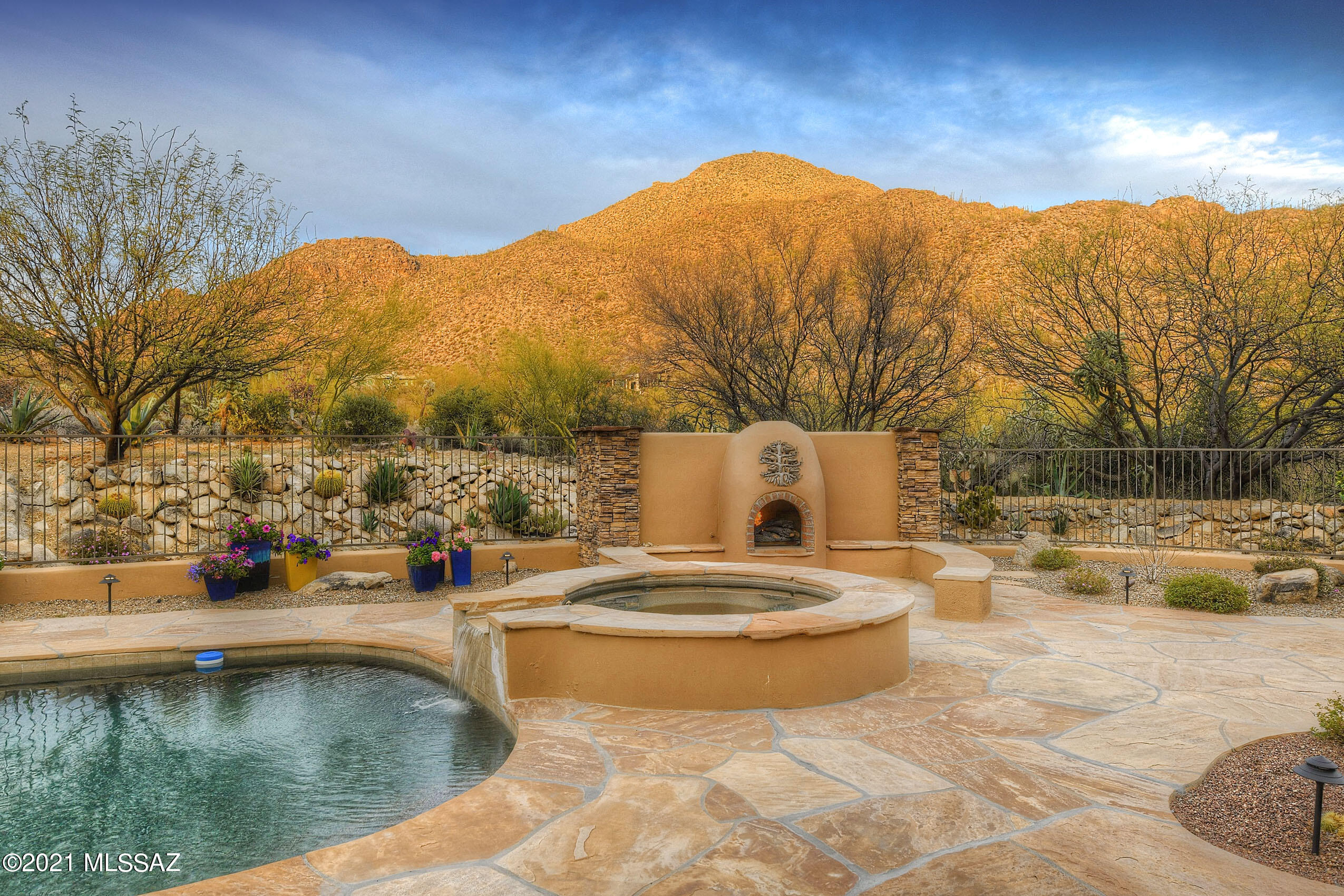 Canyon Pass At Dove Mountain - Residential