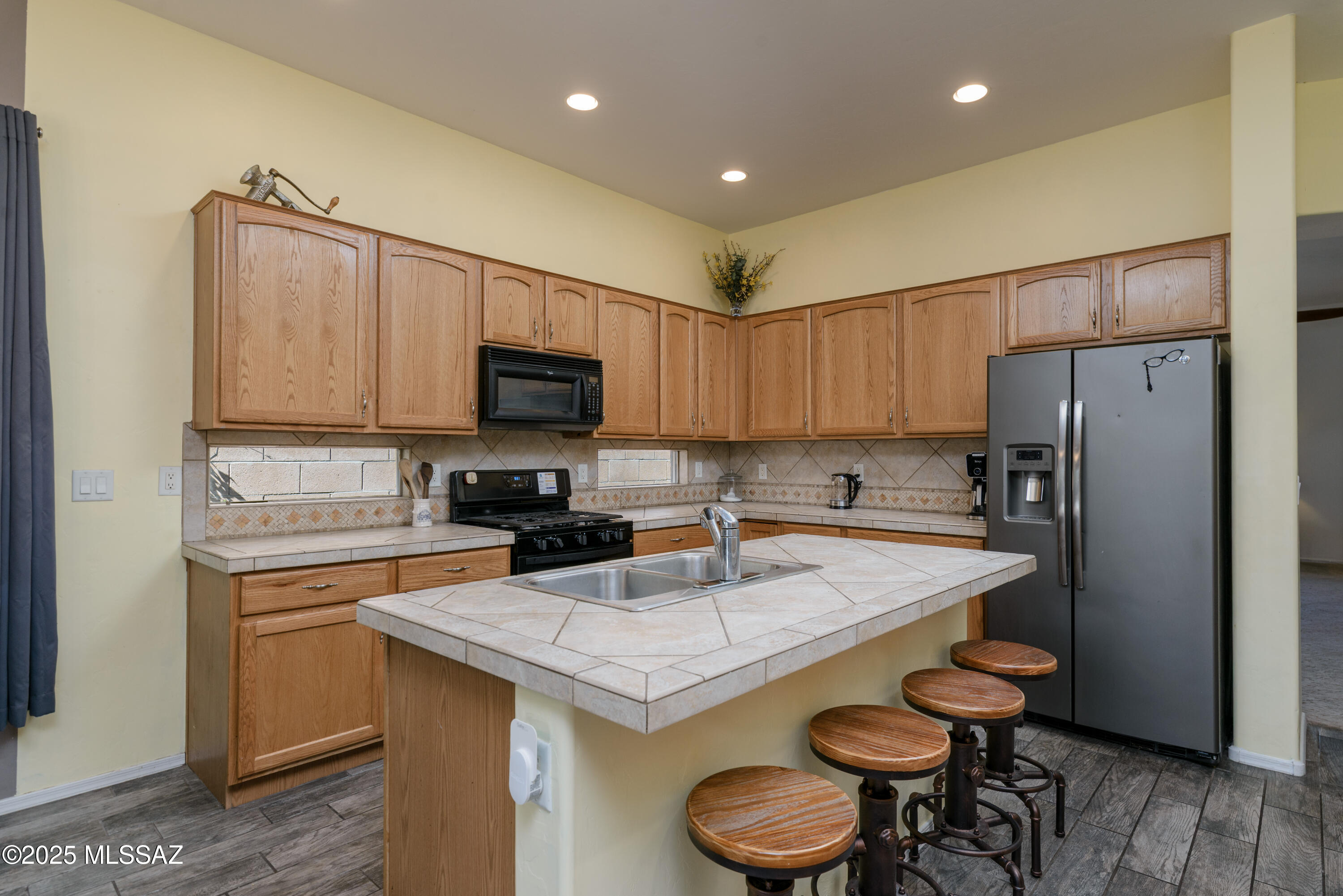 13906 N Big Wash Overlook Place