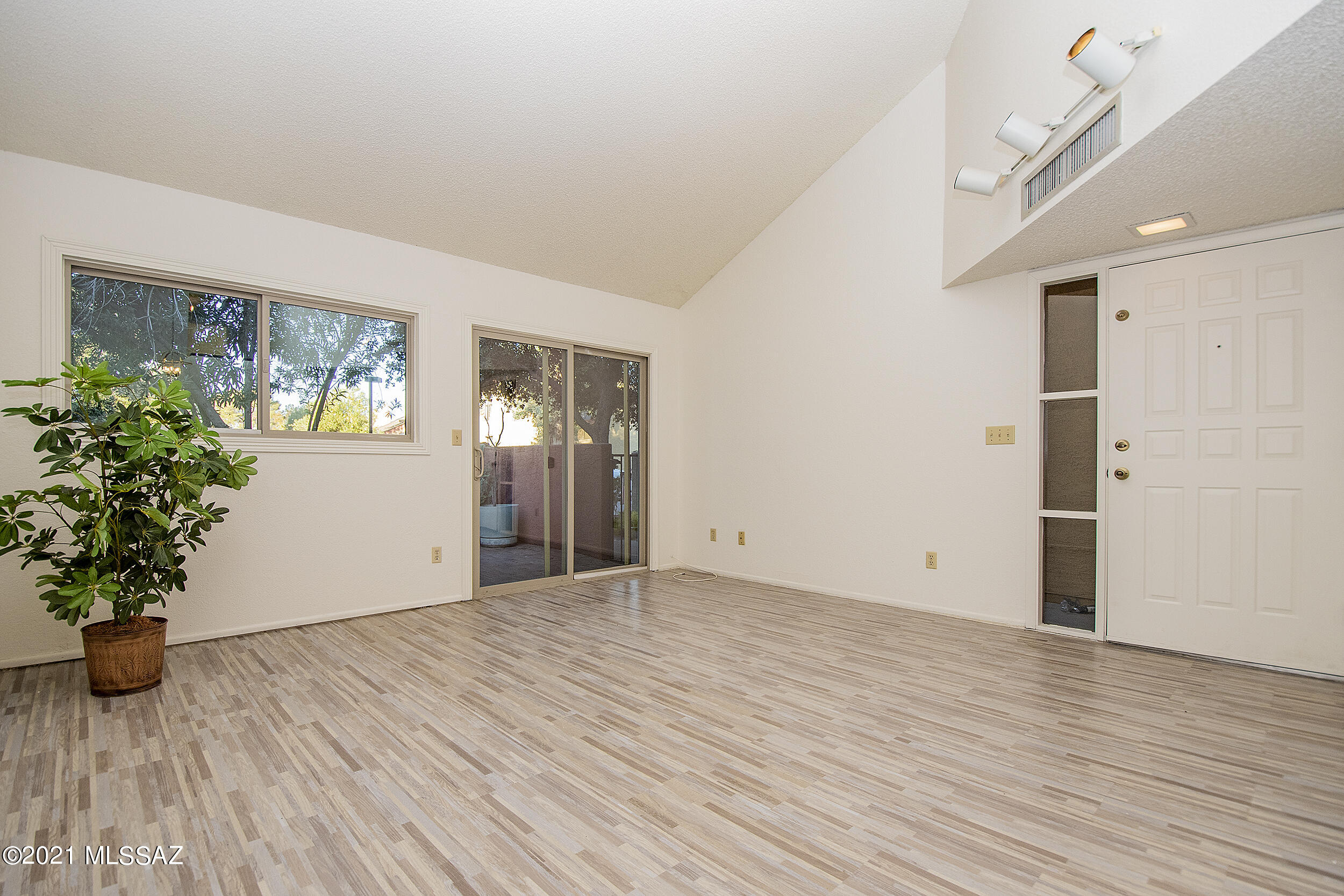 Racquet Club Village - Residential
