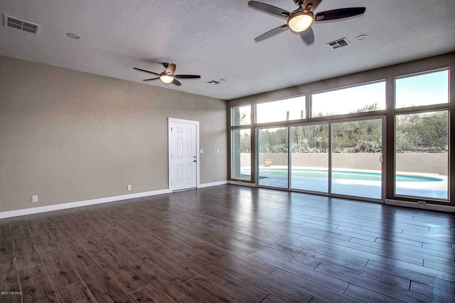 Santa Catalina Estates - Residential