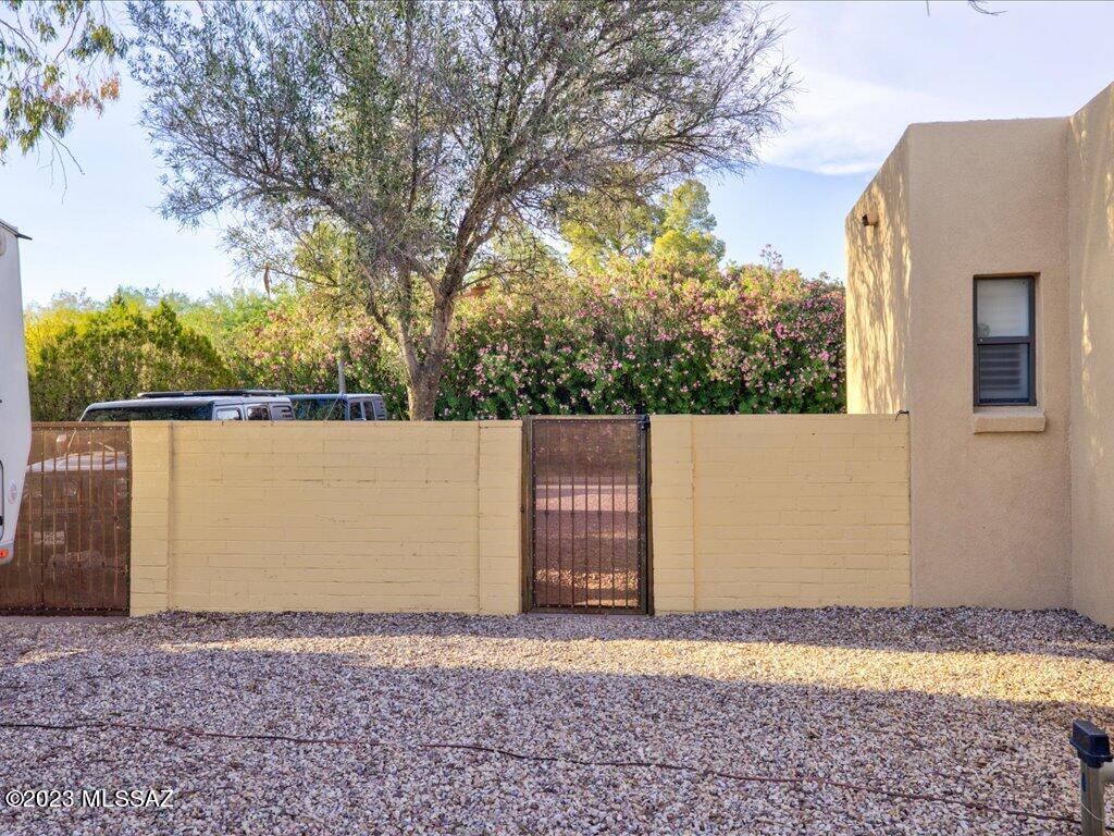 Broadmoor - Residential