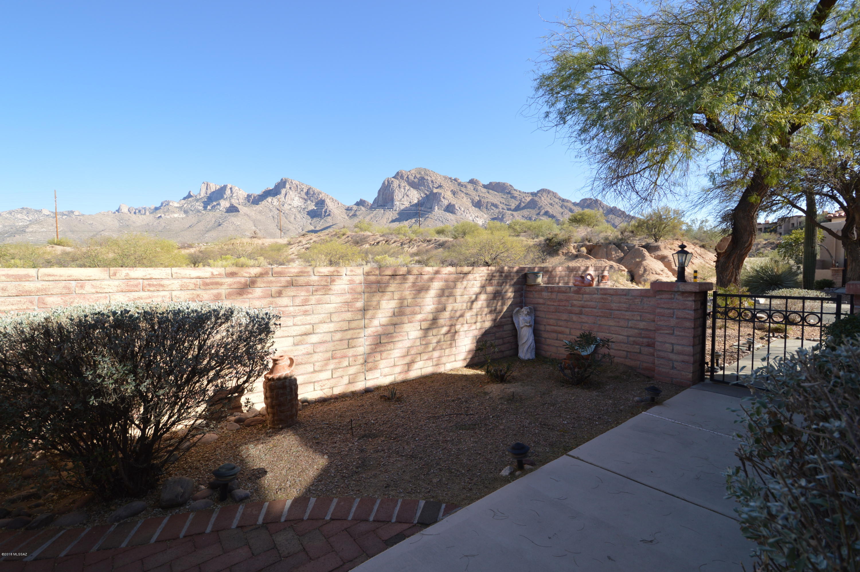 Valle Del Oro Townhomes (1-90) - Residential Lease