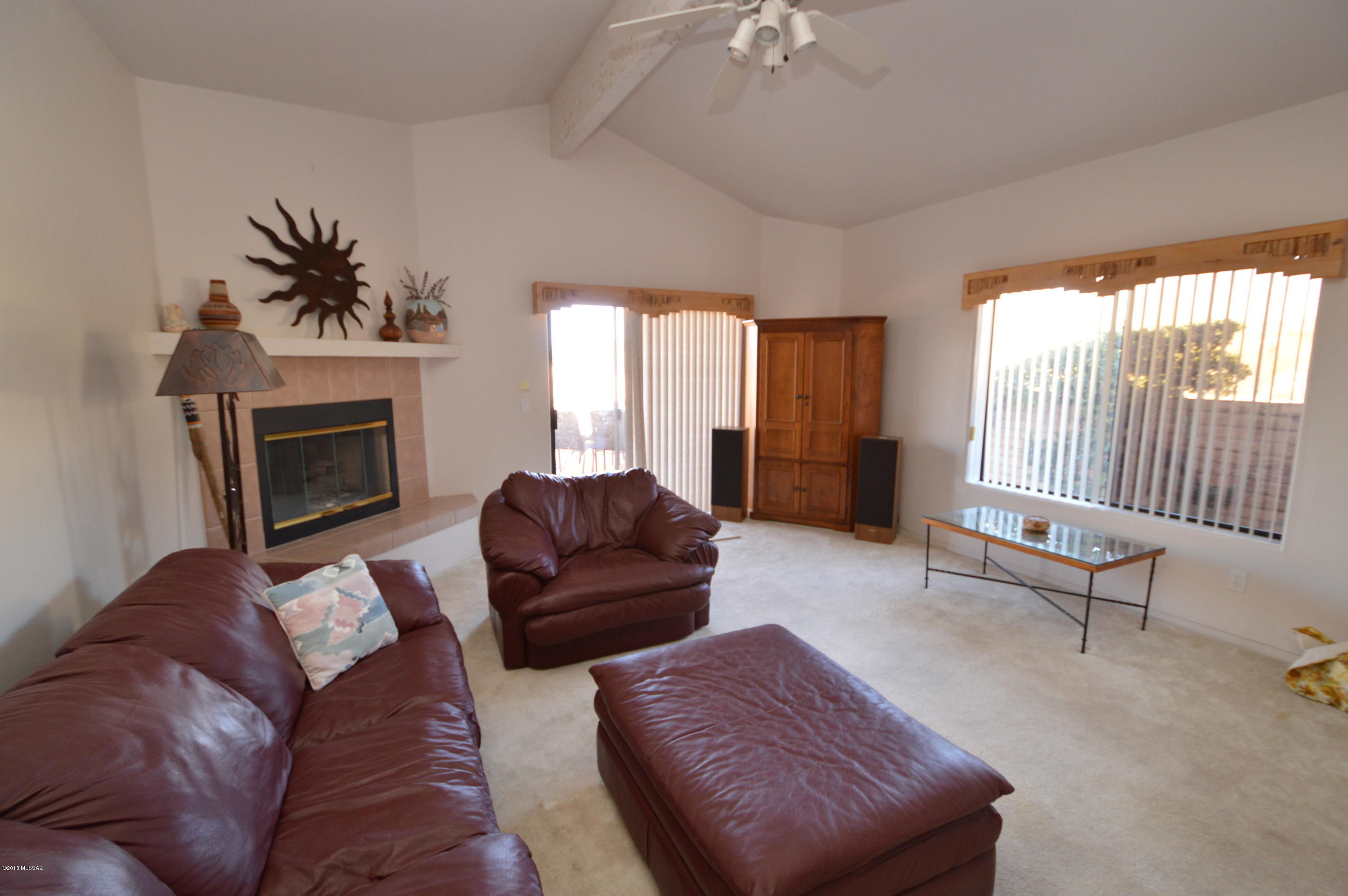 Valle Del Oro Townhomes (1-90) - Residential Lease