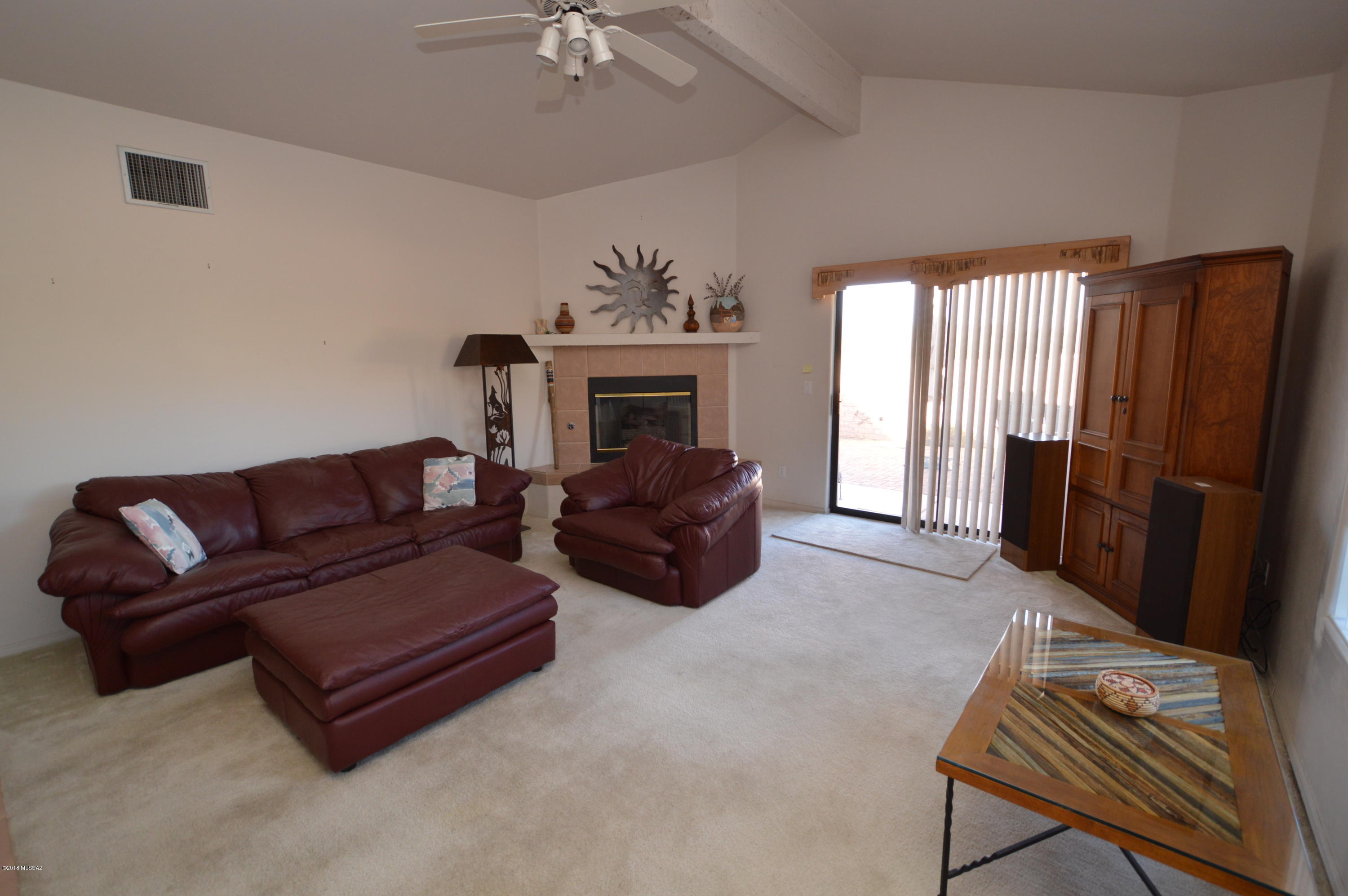 Valle Del Oro Townhomes (1-90) - Residential Lease