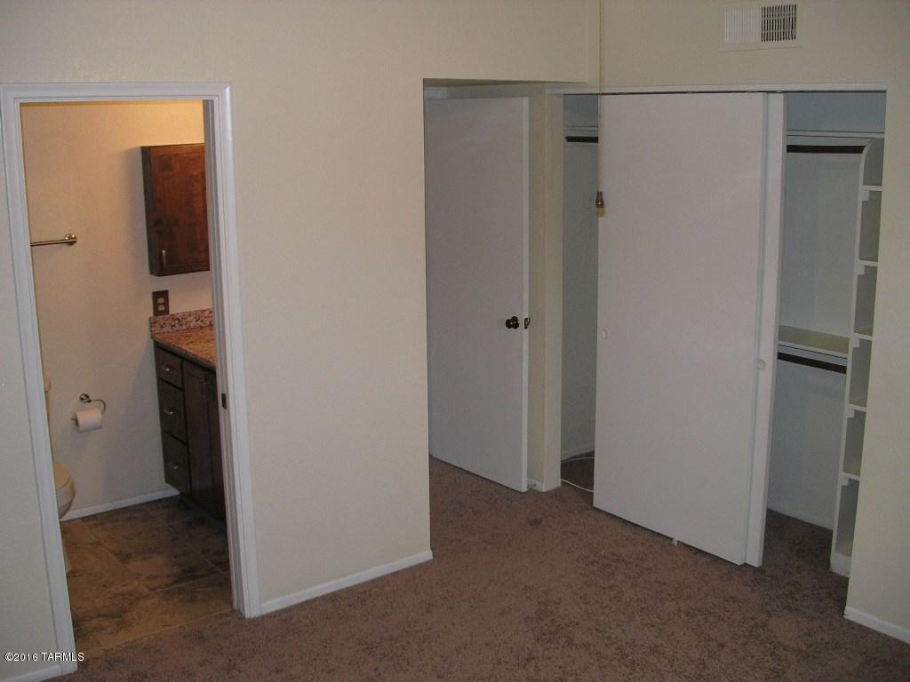 Reddington Hills (1-137) - Residential Lease