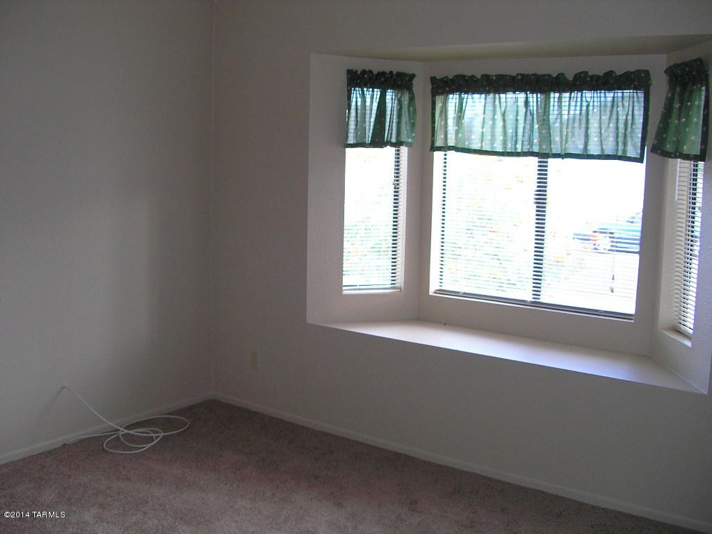 Reddington Hills (1-137) - Residential Lease