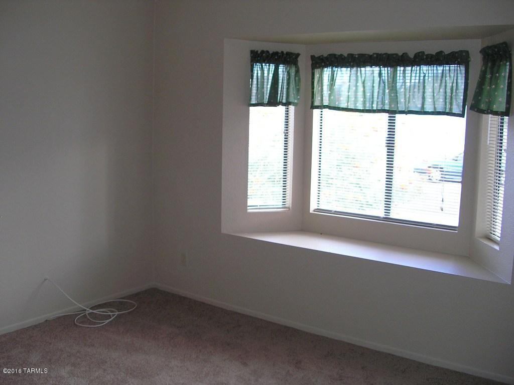 Reddington Hills (1-137) - Residential Lease