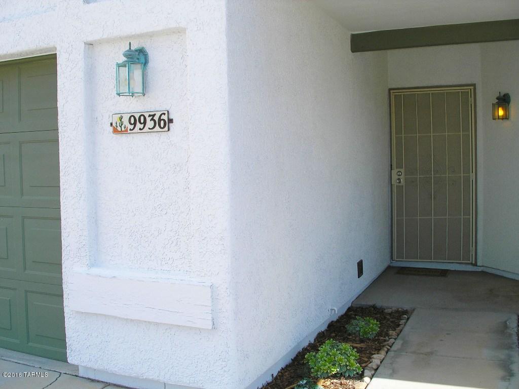Reddington Hills (1-137) - Residential Lease