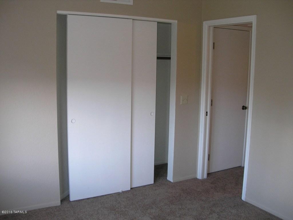 Reddington Hills (1-137) - Residential Lease