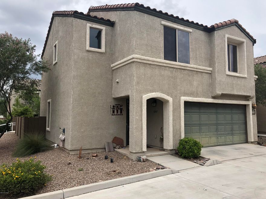 This home is located in the desirable Sierra Morado neighborhood.  It offers convenient access to elementary and middle school.  This home offers the privacy of only 1 immediate neighbor, large great room, 3 bedrooms, 2.5 bathrooms, and a loft.  There is a park at the end of the street.  The neighborhood also offers jogging paths, sand volleyball court, basketball court, dog park, kids park, community center, and community pool.