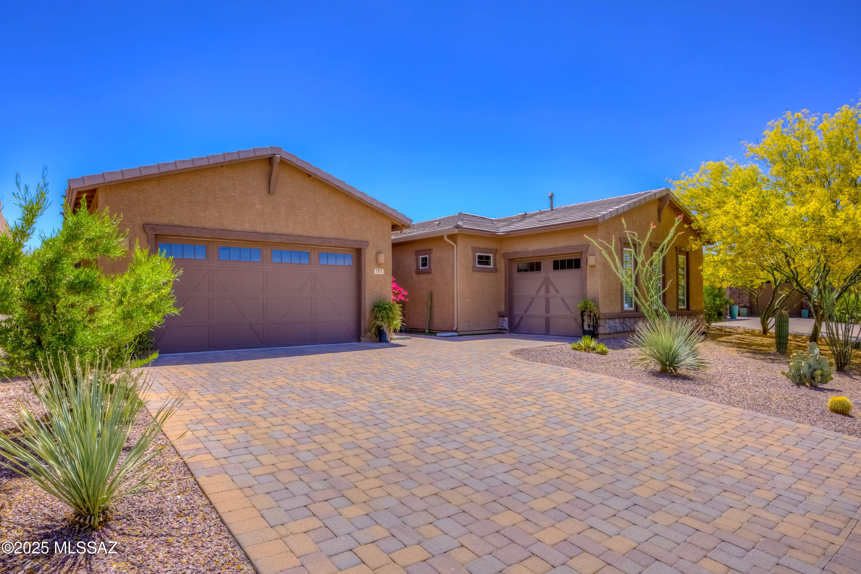 757 W Aviator Crossing Drive