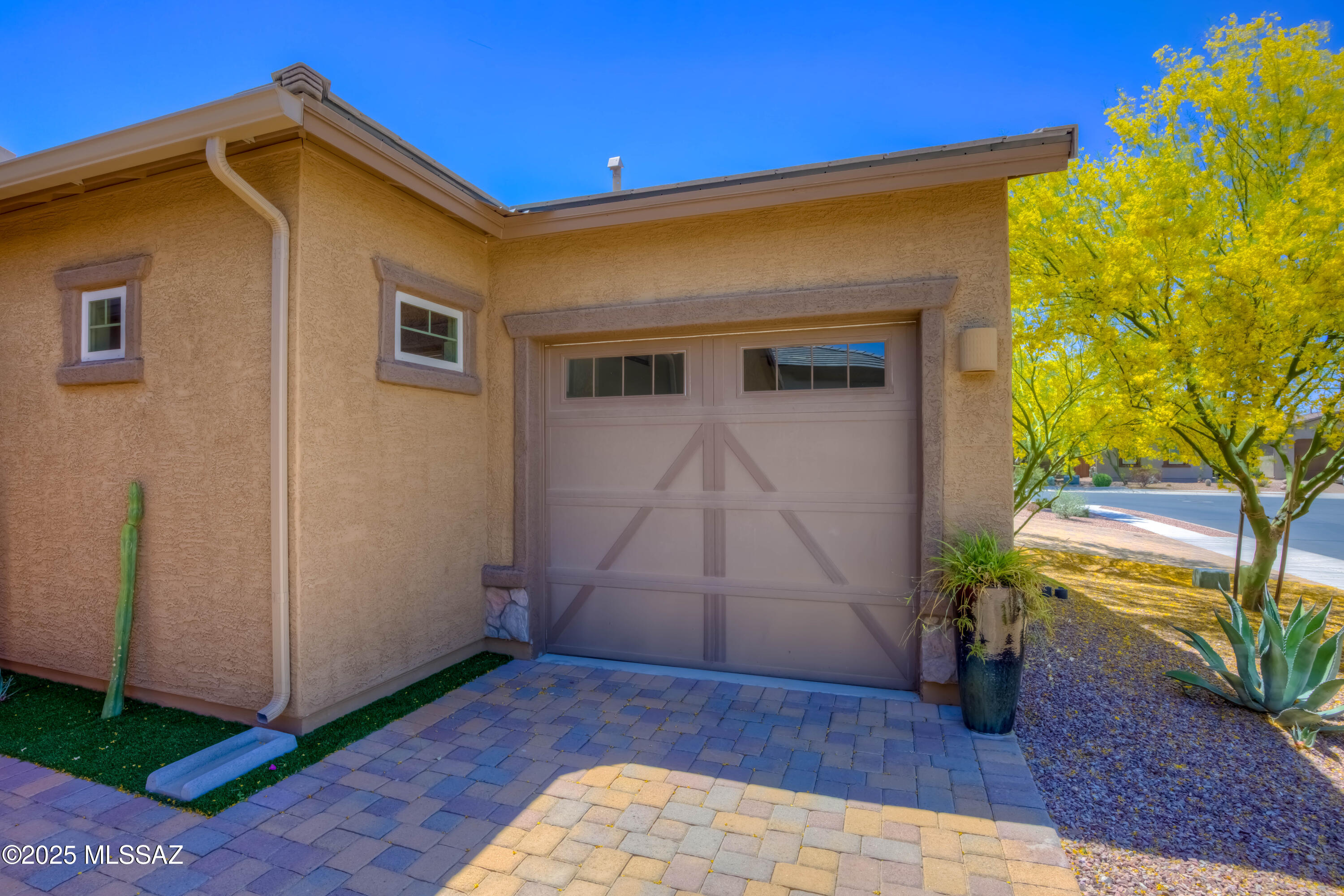757 W Aviator Crossing Drive