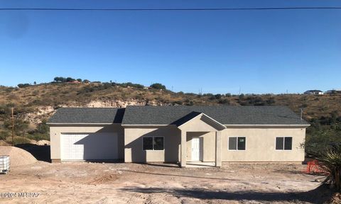 A home in Rio Rico