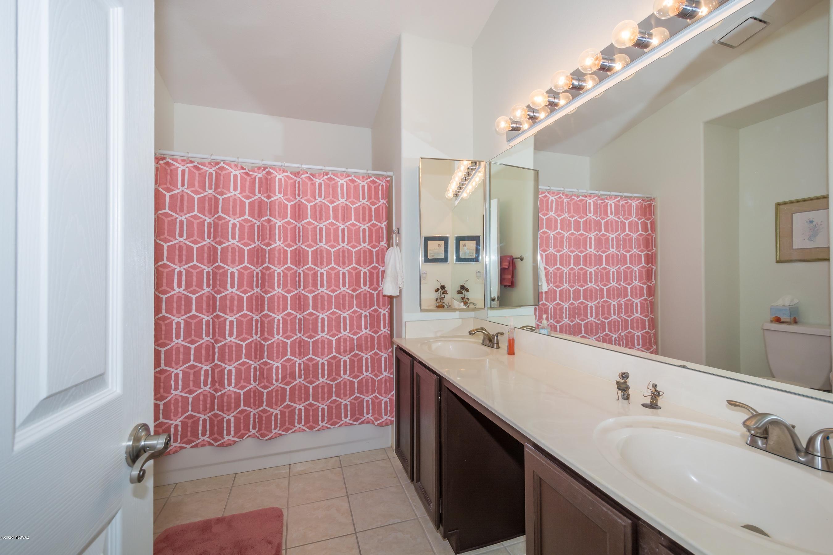 Seneca Terrace (1-60) - Residential