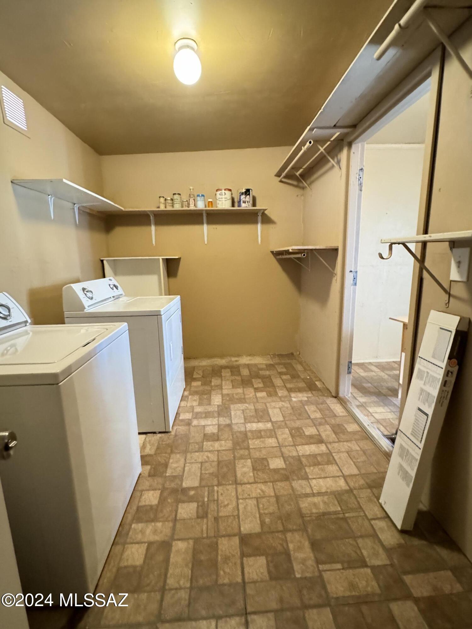 Lakewood Estates(1-144) - Residential