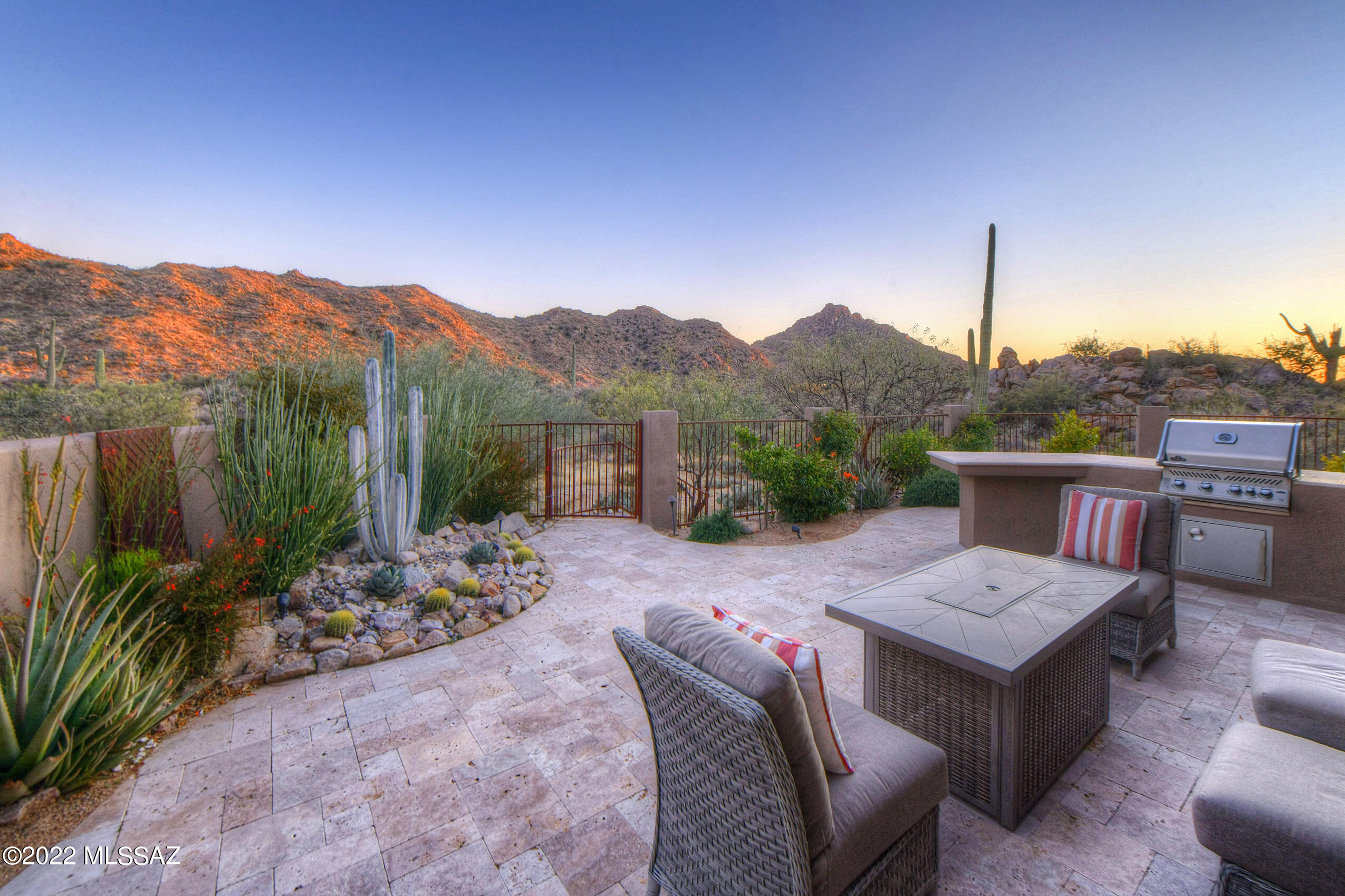 Canyon Pass V At Dove Mountain (280-331) - Residential