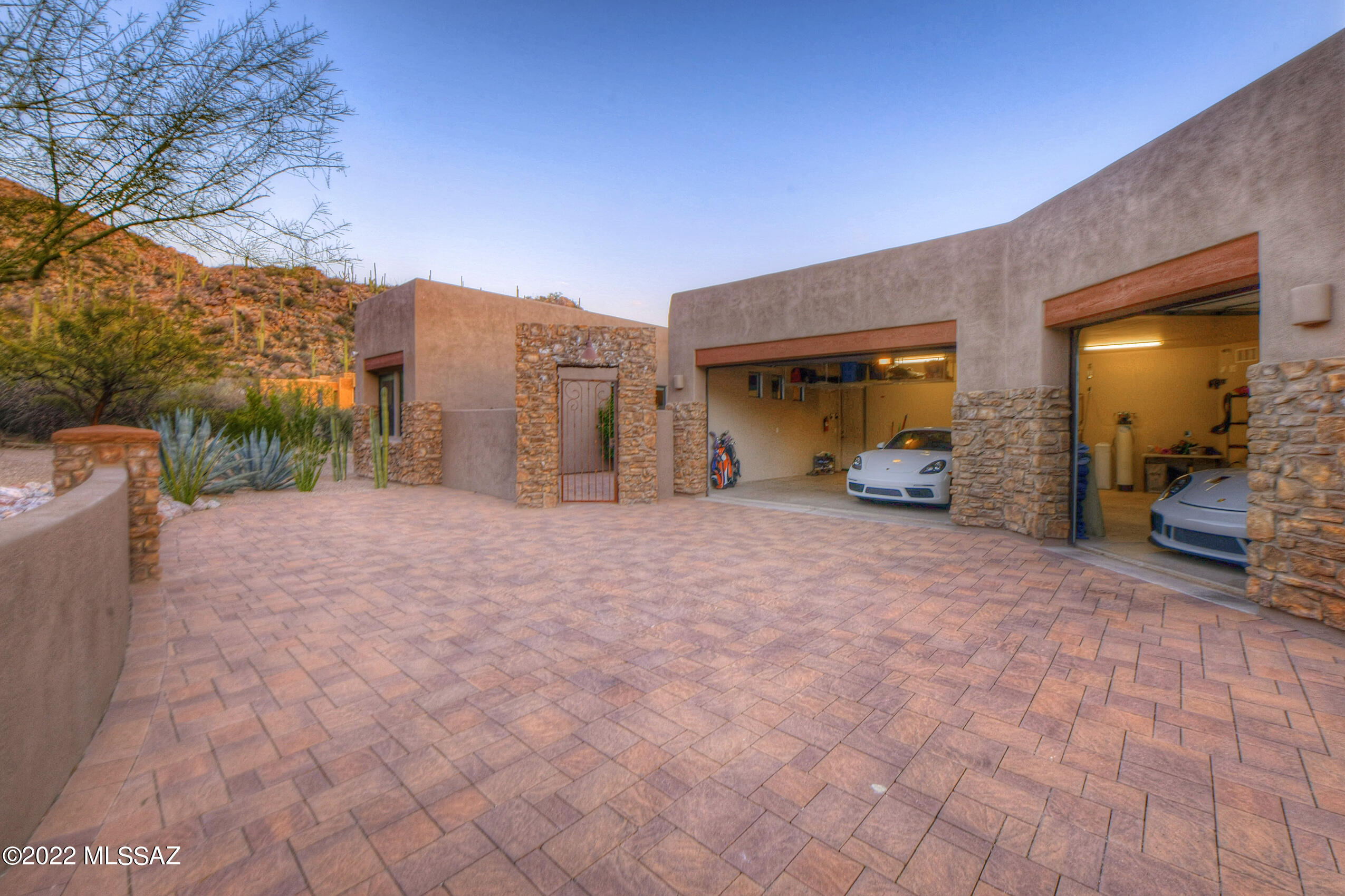 Canyon Pass V At Dove Mountain (280-331) - Residential