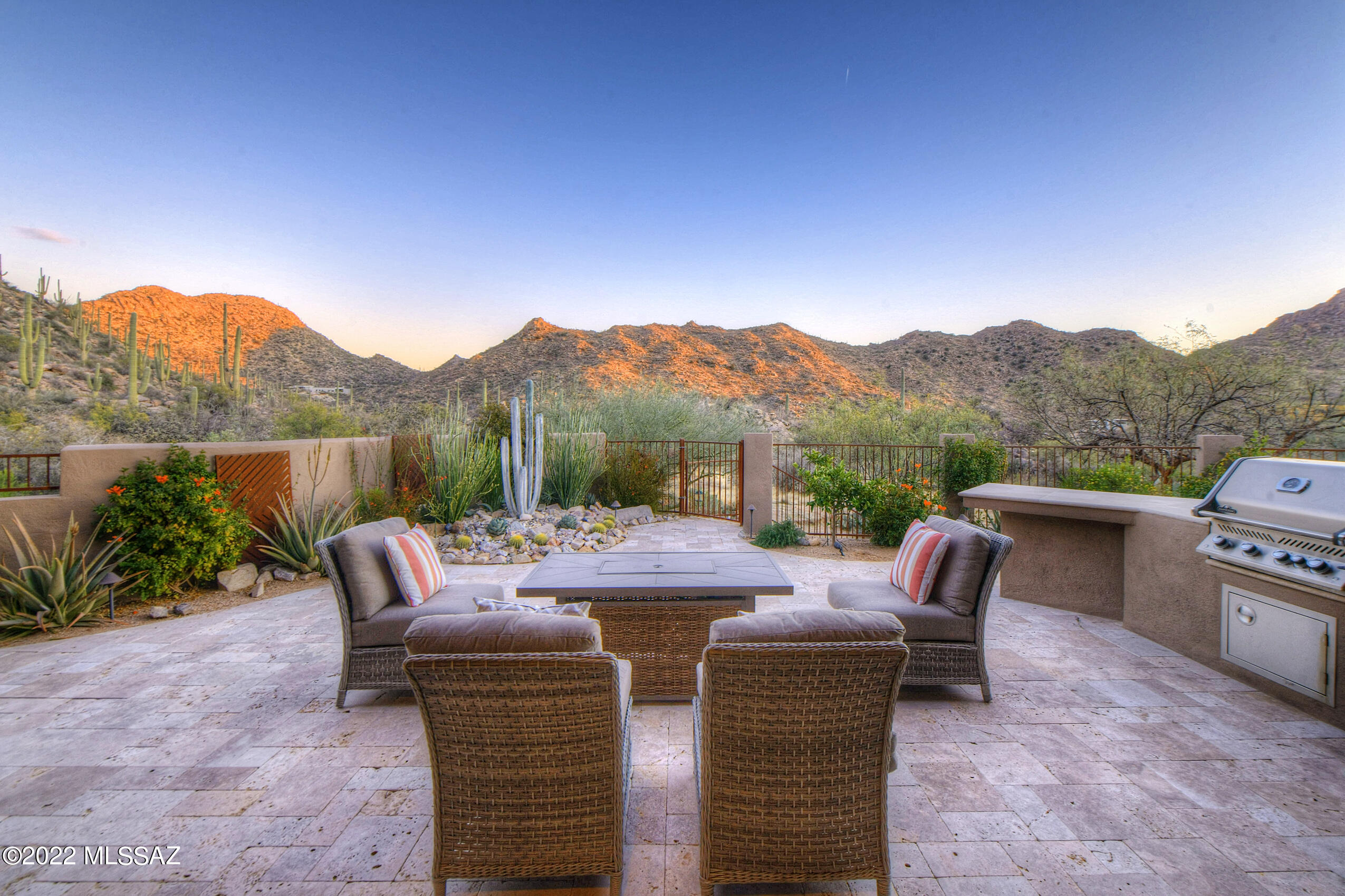 Canyon Pass V At Dove Mountain (280-331) - Residential