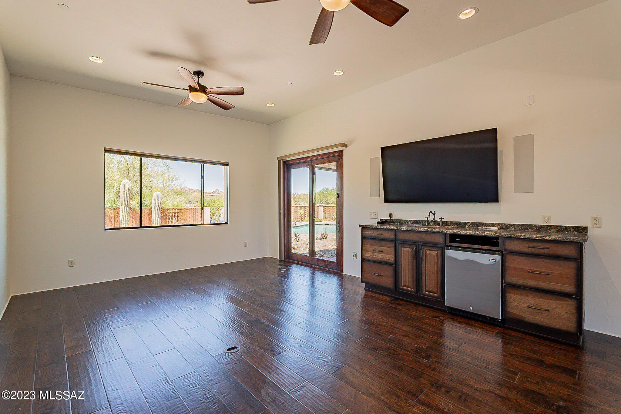 Stone Canyon I - Residential