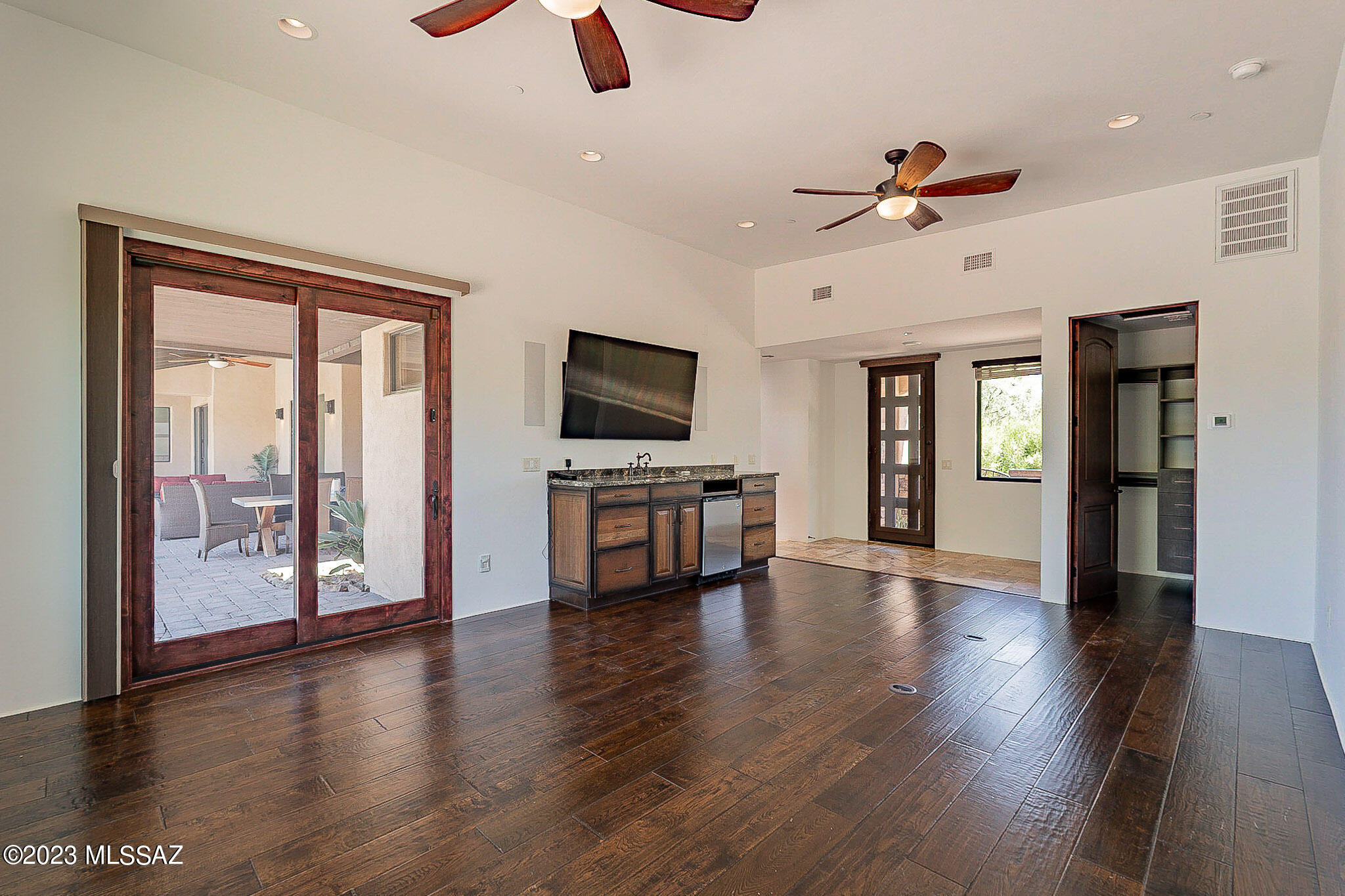 Stone Canyon I - Residential