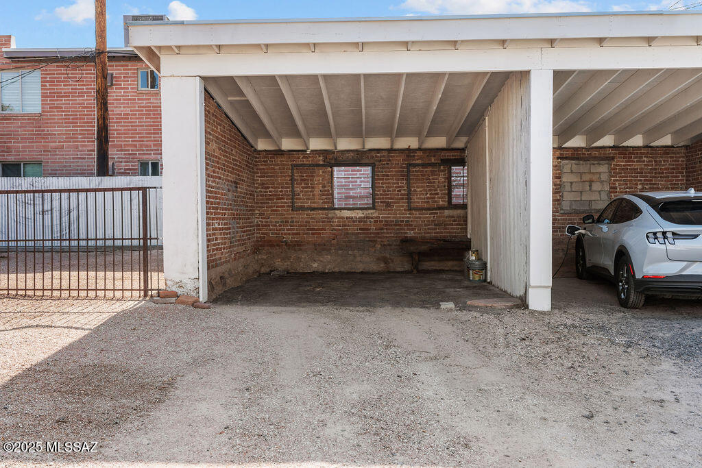 132 N Euclid Avenue