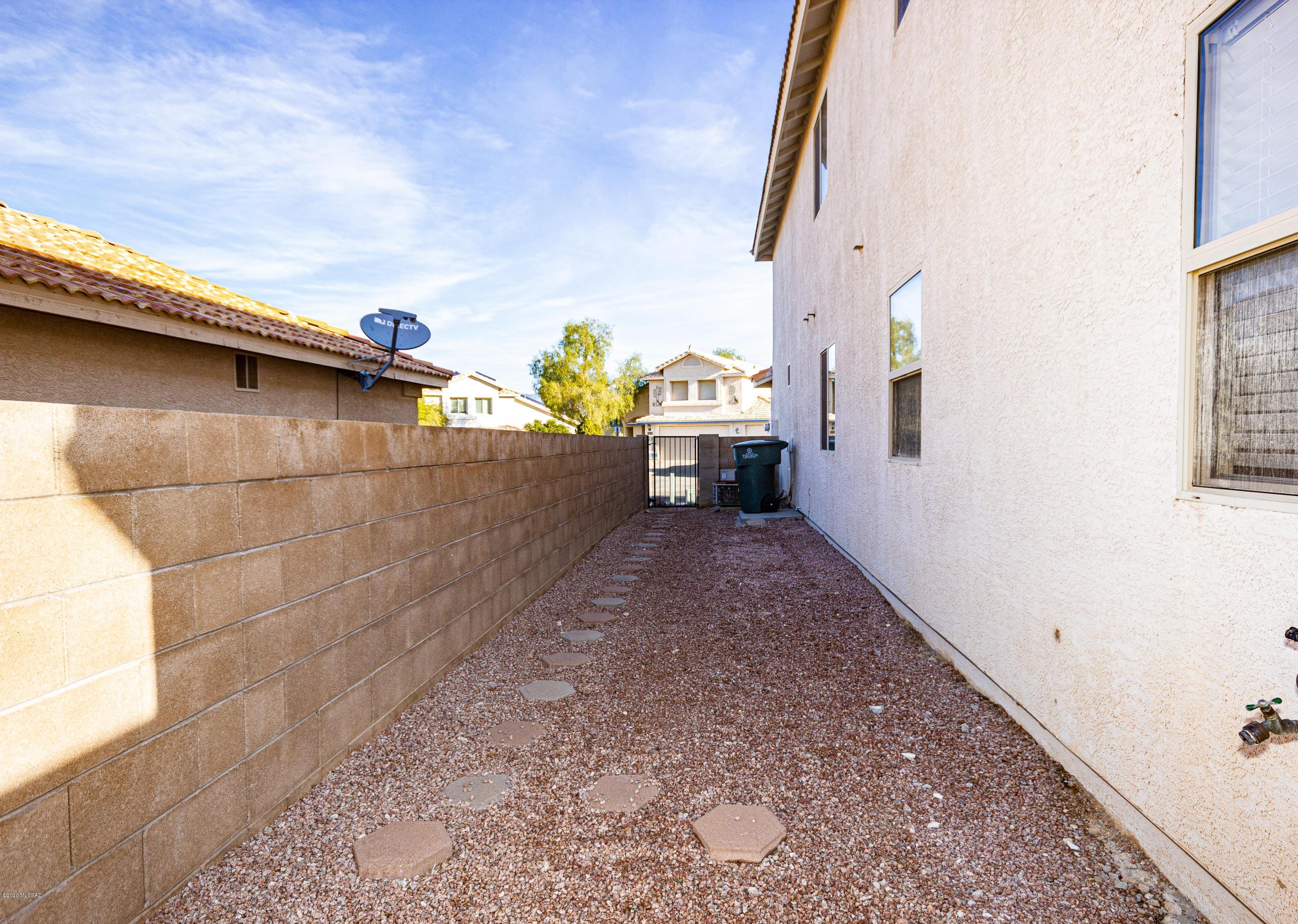 Mesquite Trails (1-88) - Residential Lease