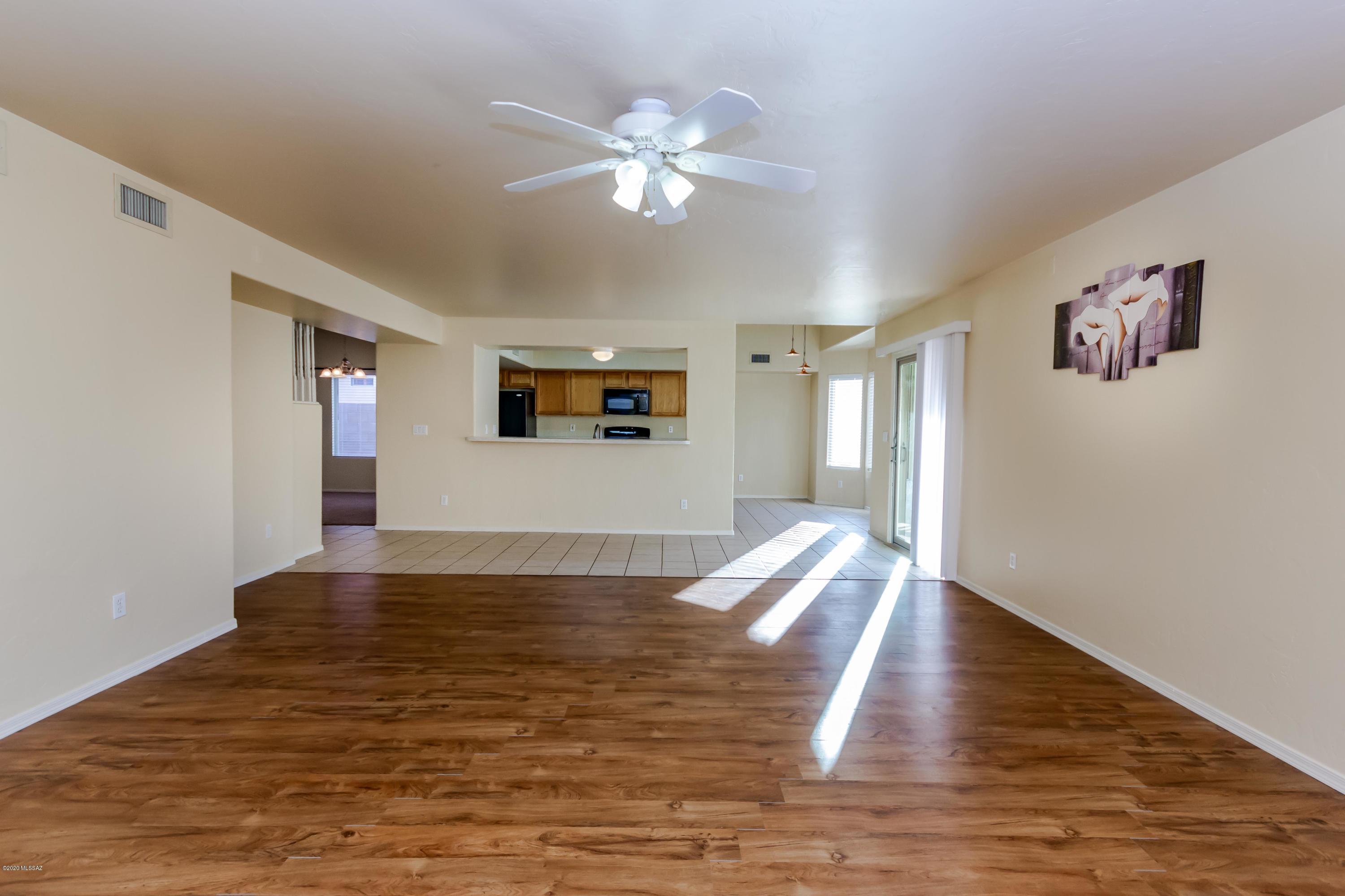 Mesquite Trails (1-88) - Residential Lease