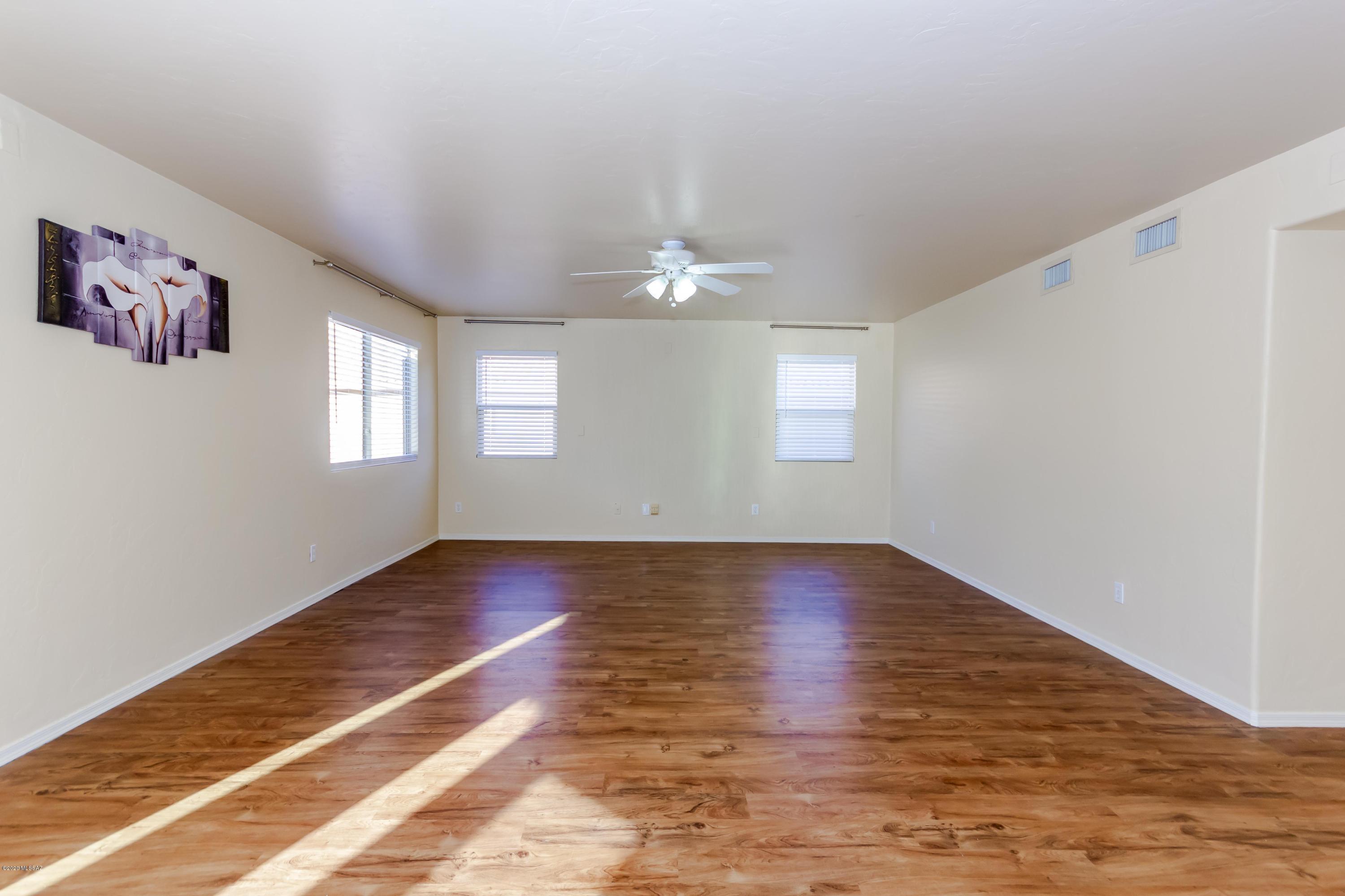 Mesquite Trails (1-88) - Residential Lease