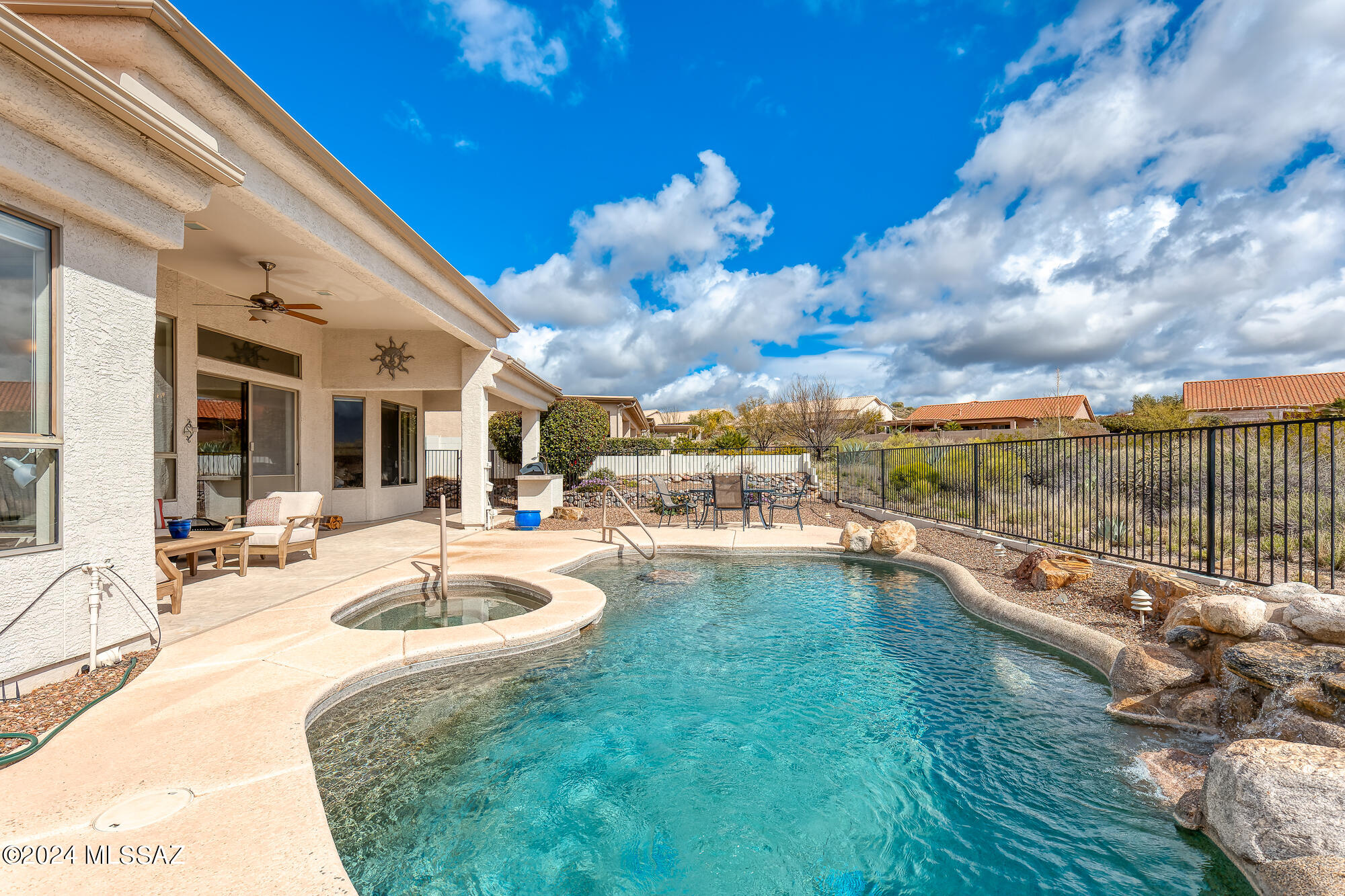 Saddlebrooke - Residential