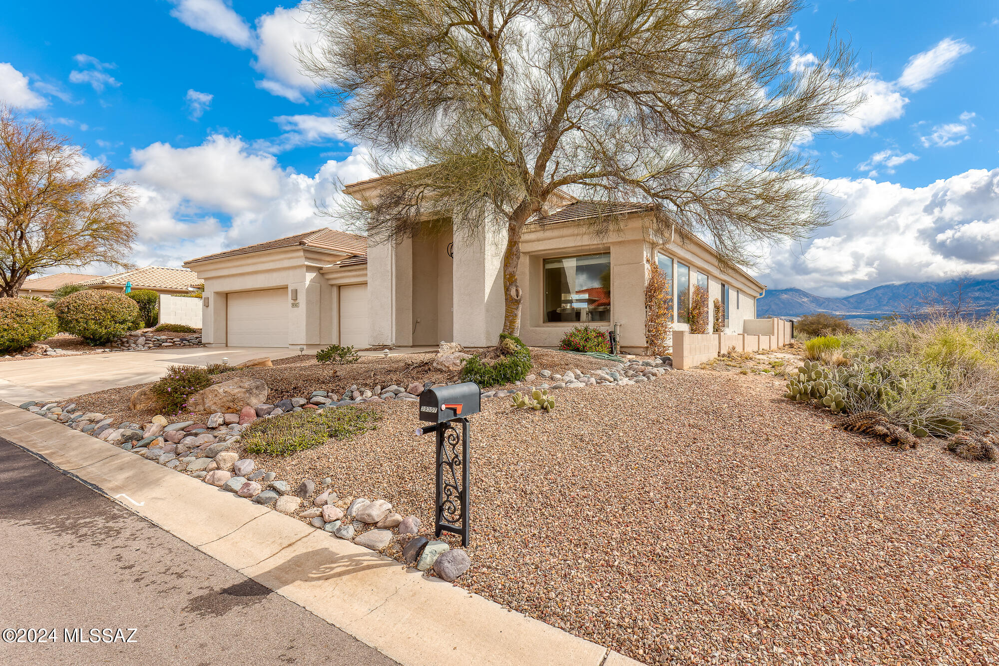 Saddlebrooke - Residential