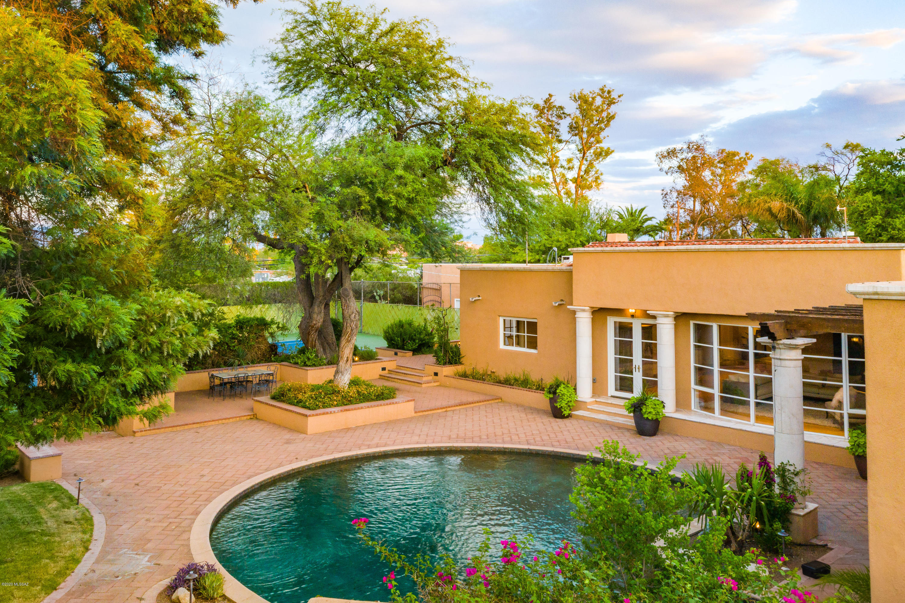 El Encanto Estates - Residential