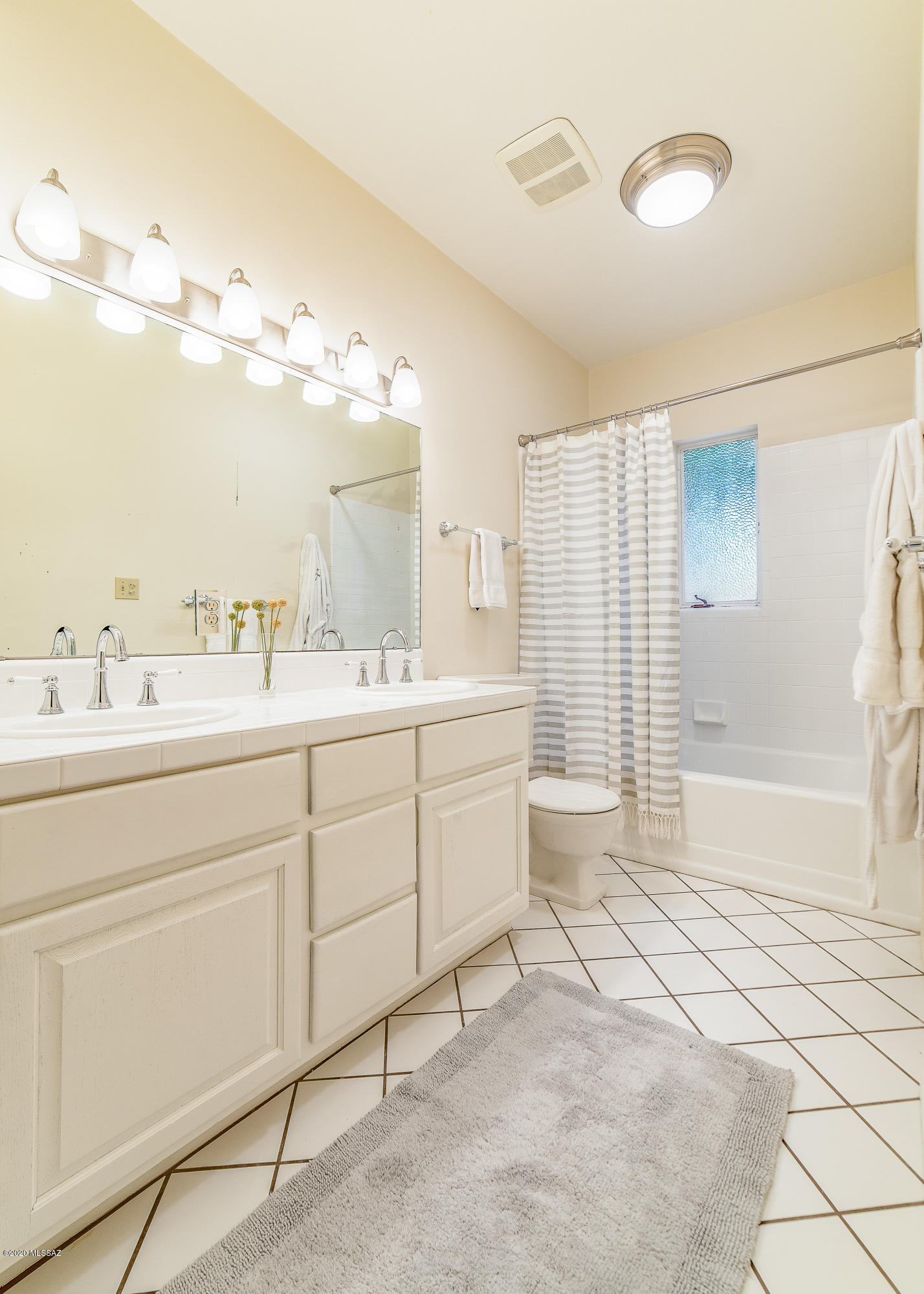 El Encanto Estates - Residential