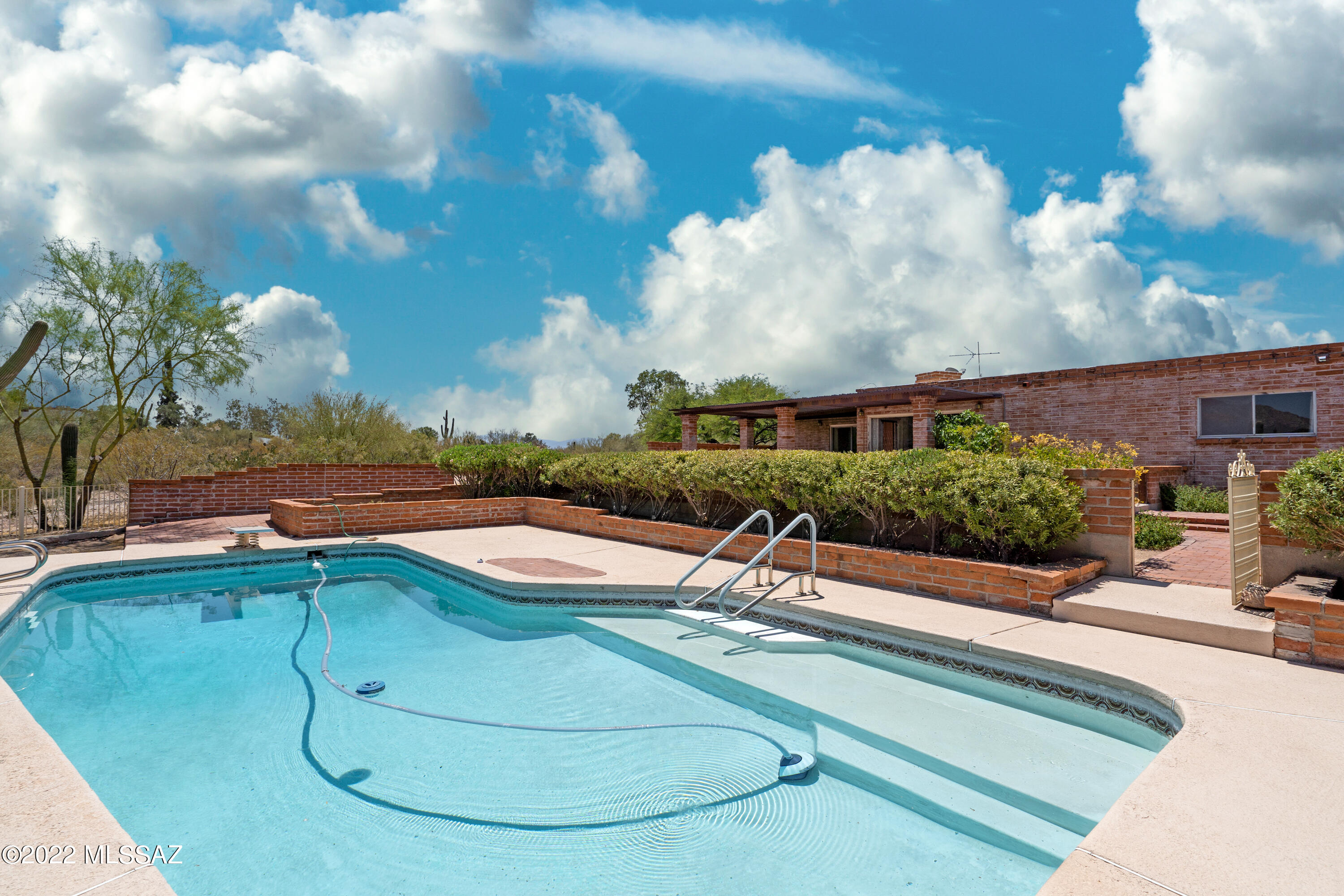 Catalina Foothills Estates NO. 7 (44-120) - Residential