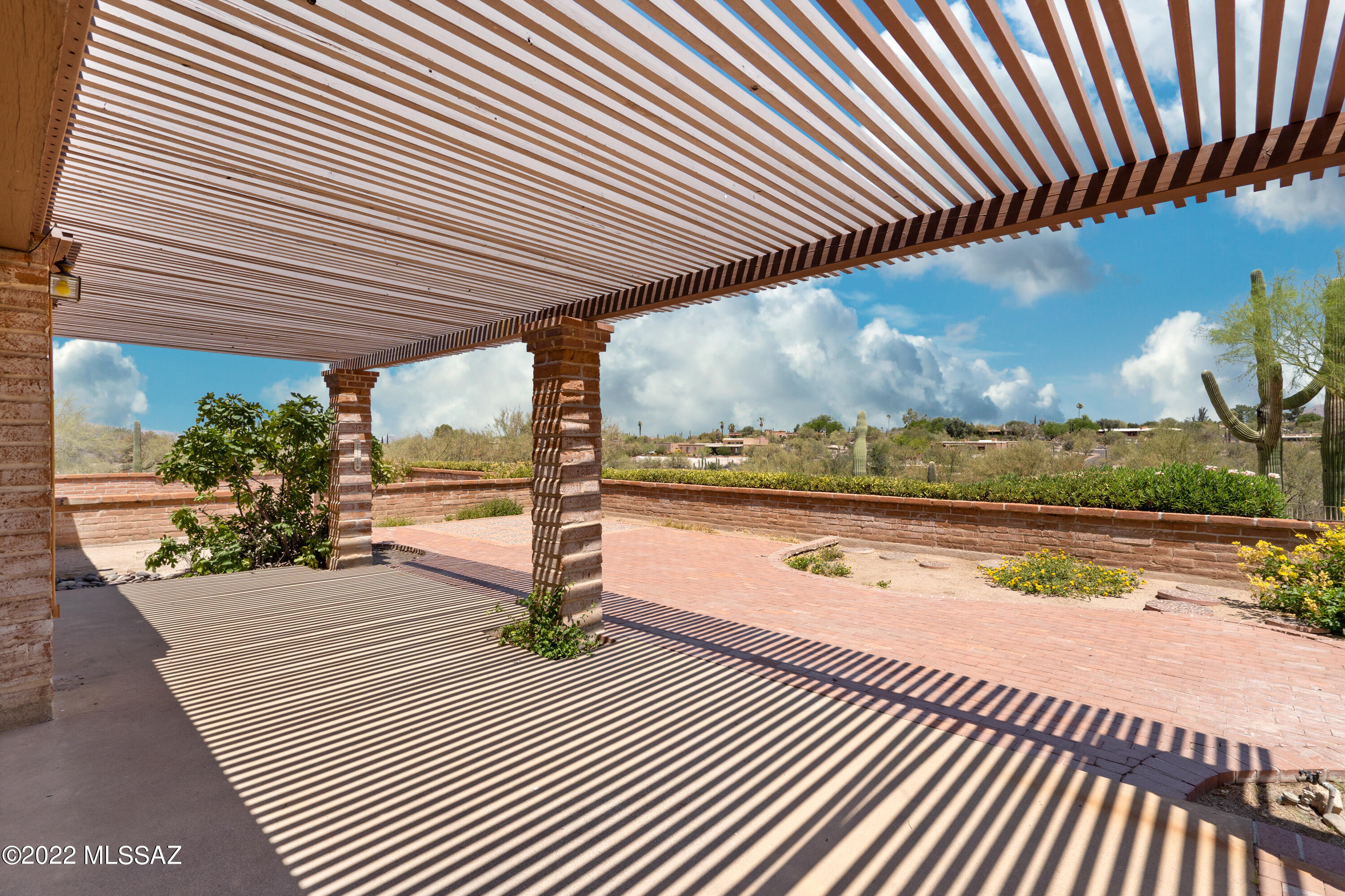 Catalina Foothills Estates NO. 7 (44-120) - Residential