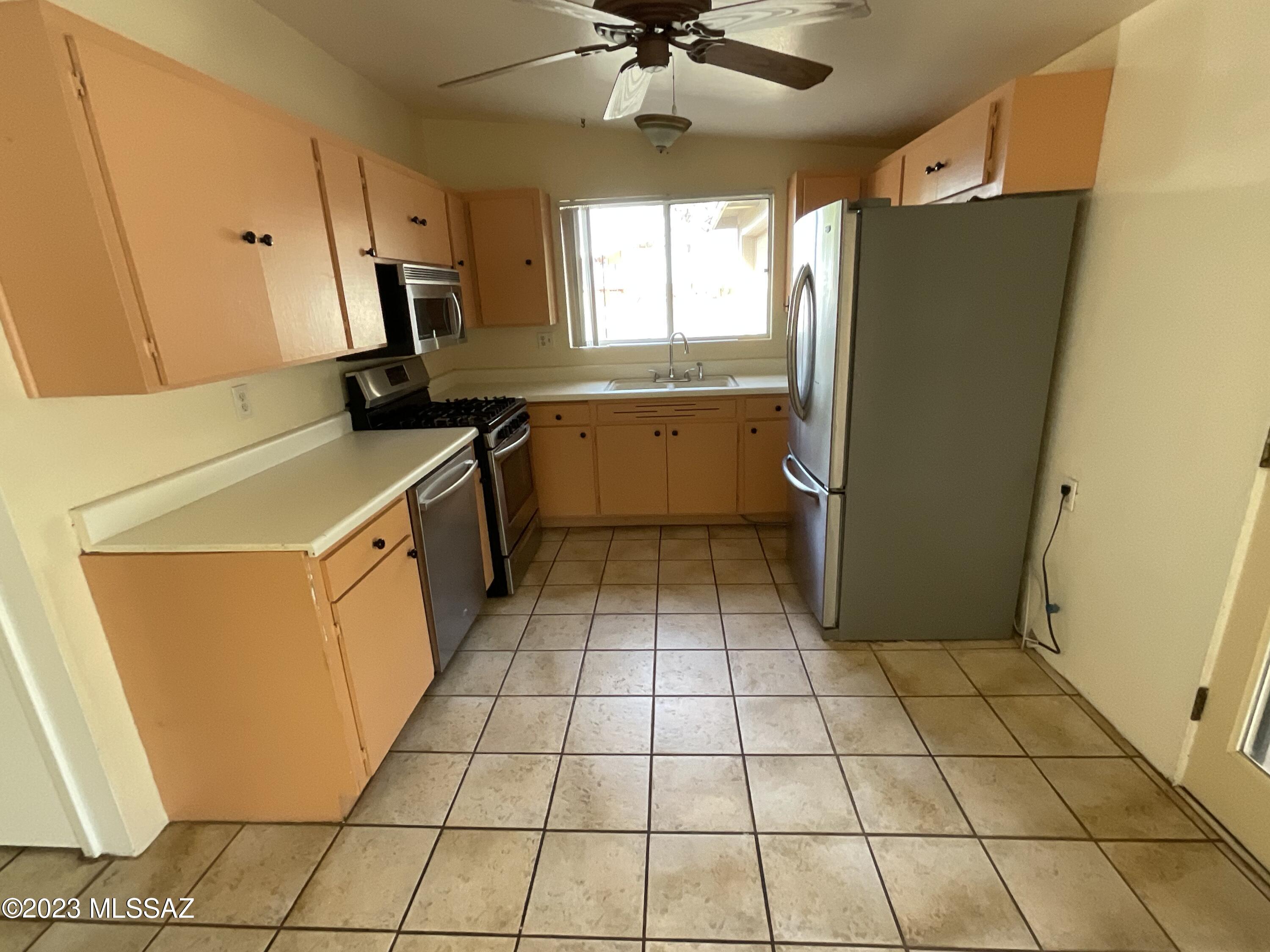 Miramonte Terrace (Blks 3, 10-16) - Residential