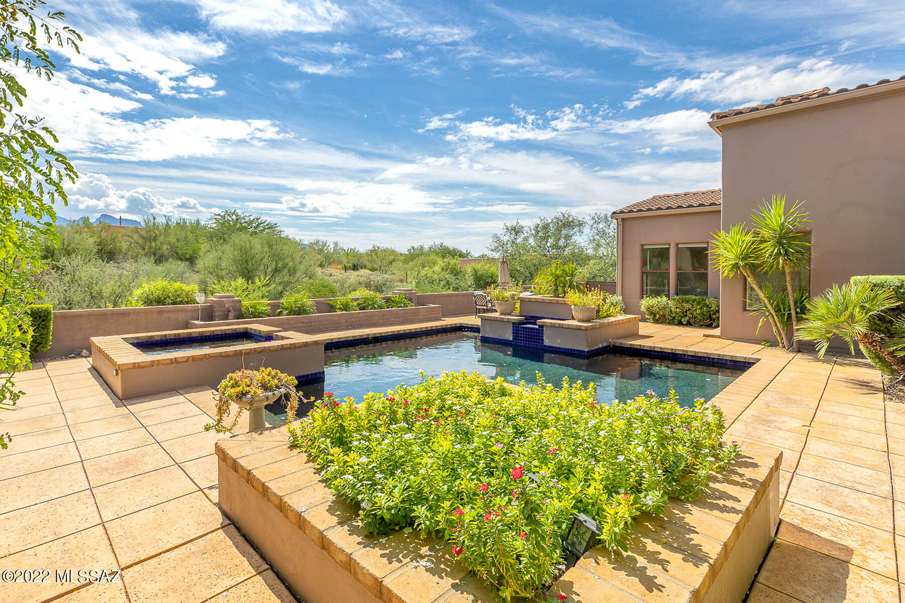 Honey Bee Canyon Estates - Residential