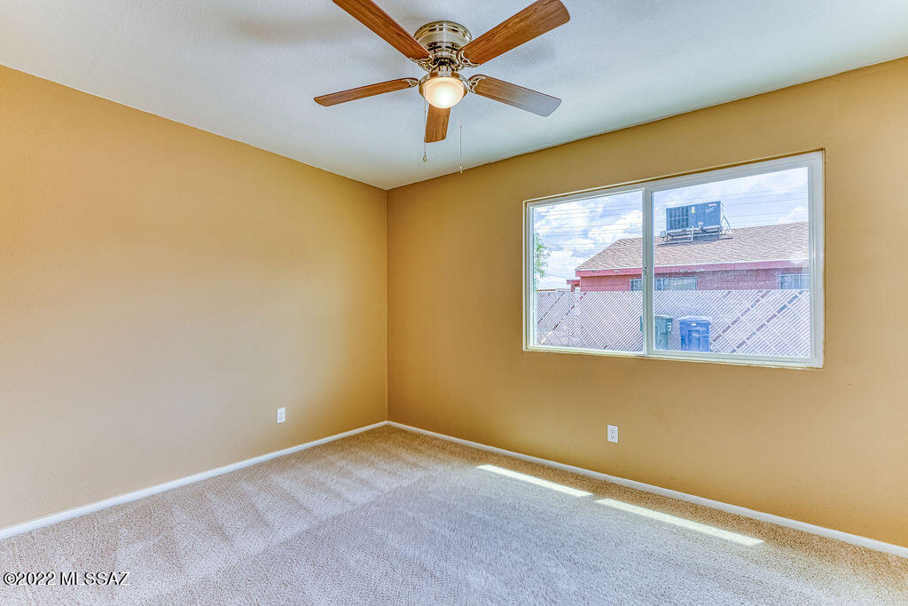 Kino Meadows (1-128) - Residential