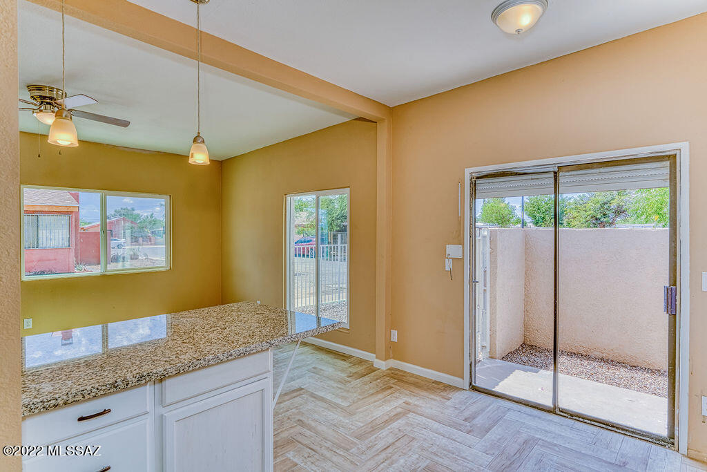 Kino Meadows (1-128) - Residential