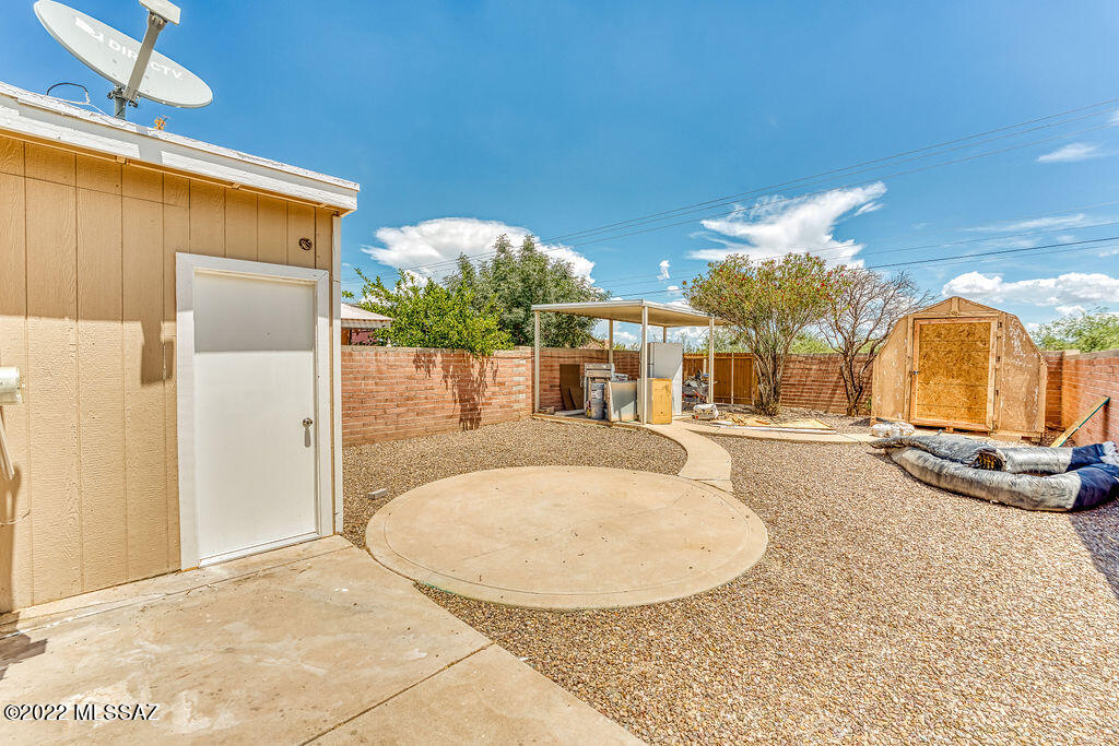 Kino Meadows (1-128) - Residential