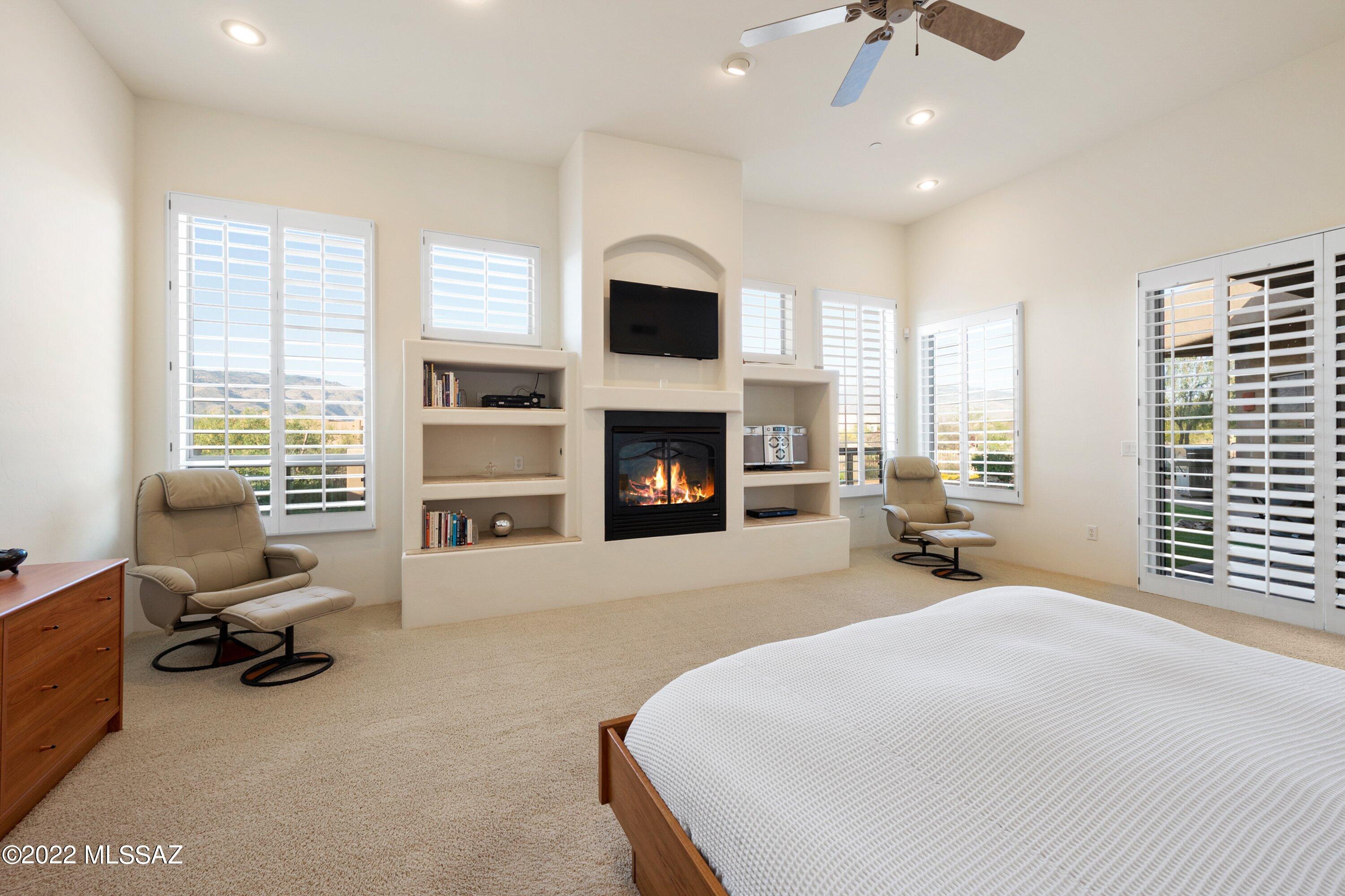 Coyote Creek (1-395) - Residential