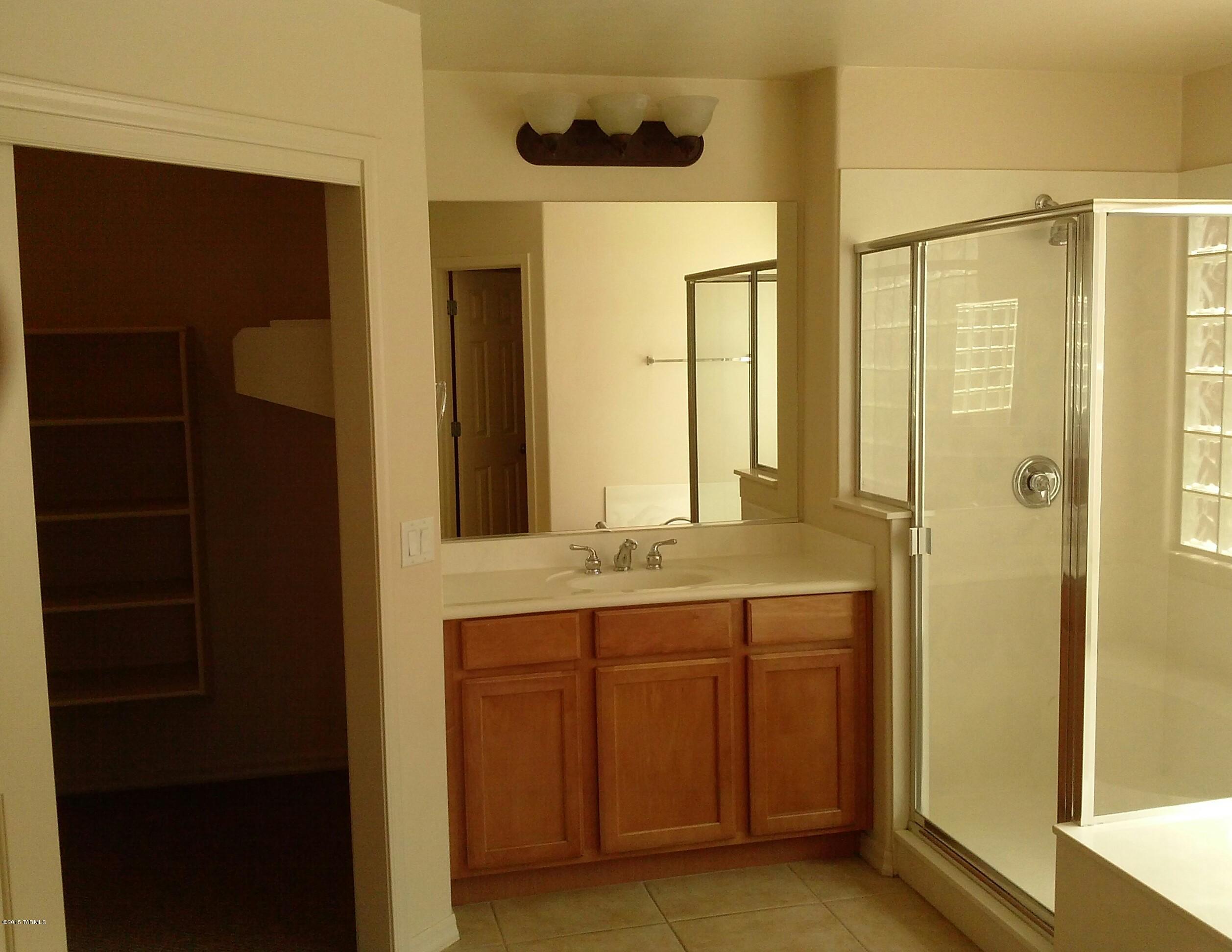 Rancho Del Lago (466-540) - Residential