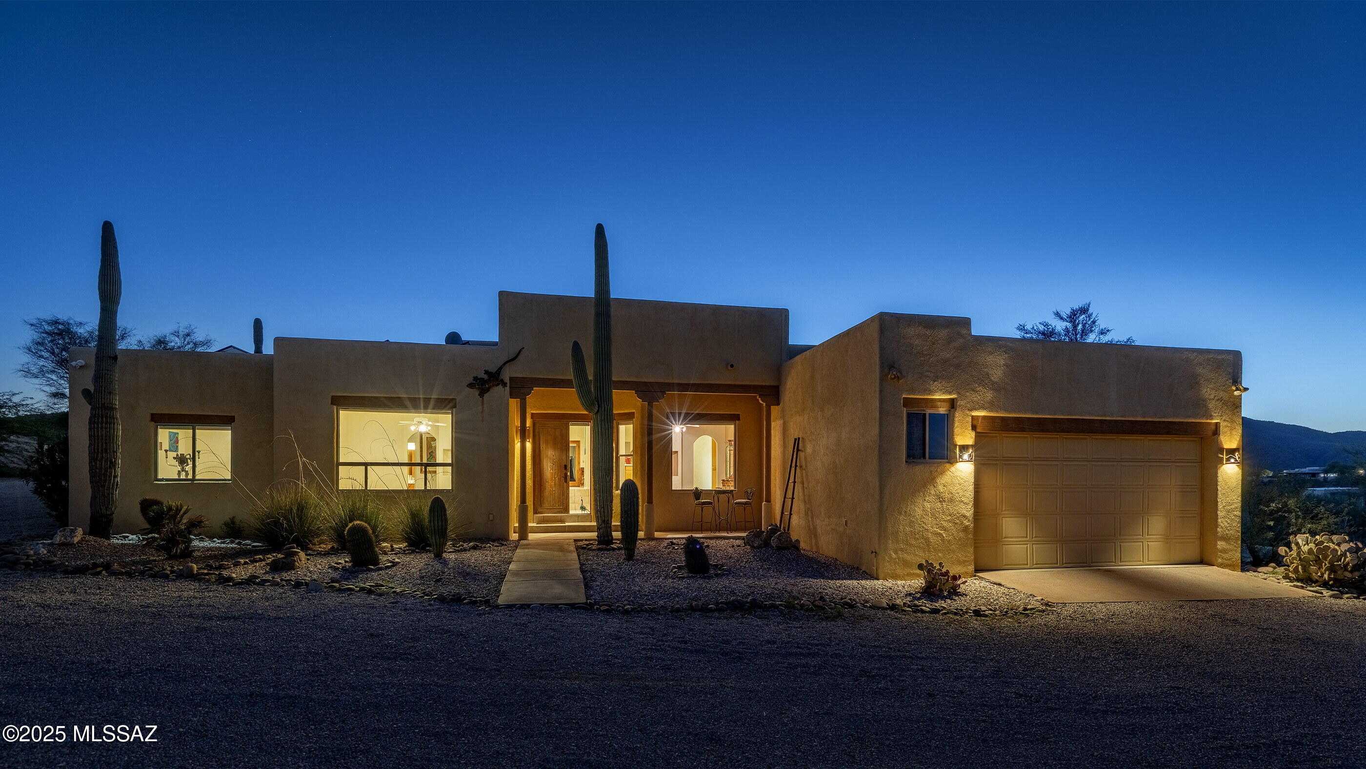 6700 W Calle De Mi Jazmin