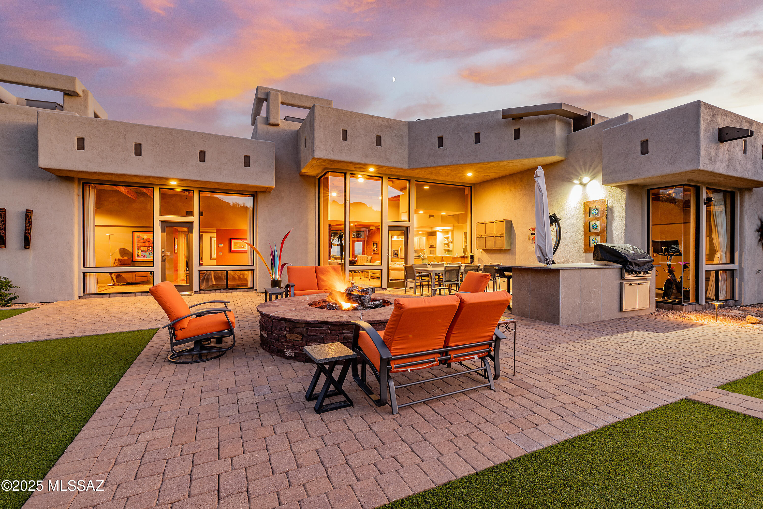Los Cielos (1-7) - Residential