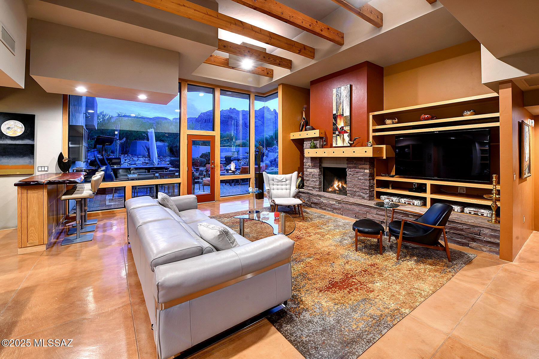 Los Cielos (1-7) - Residential
