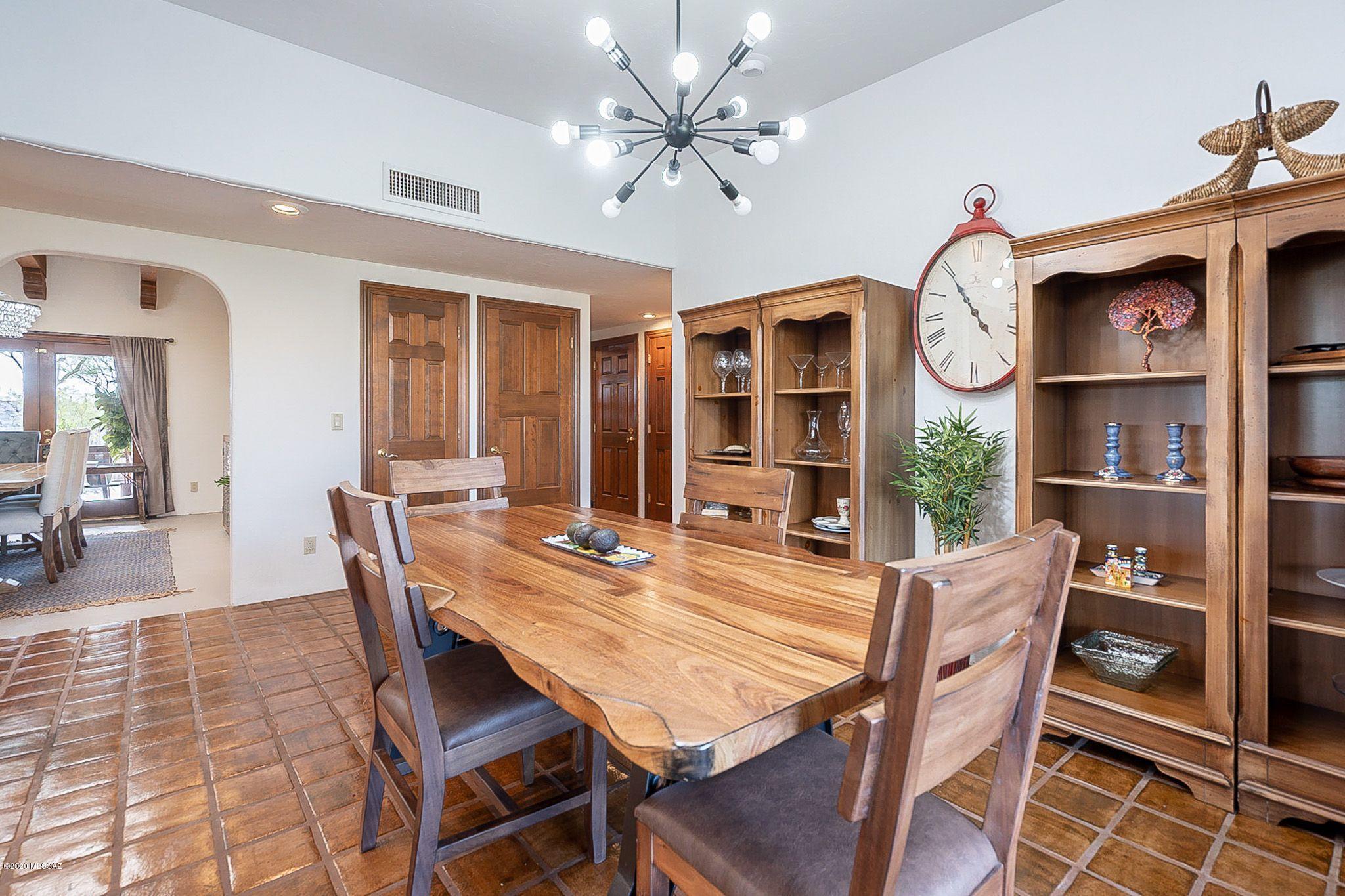 Catalina Foothills Est. NO. 10 (73-90, 119, 121, 123, 127-146) - Residential