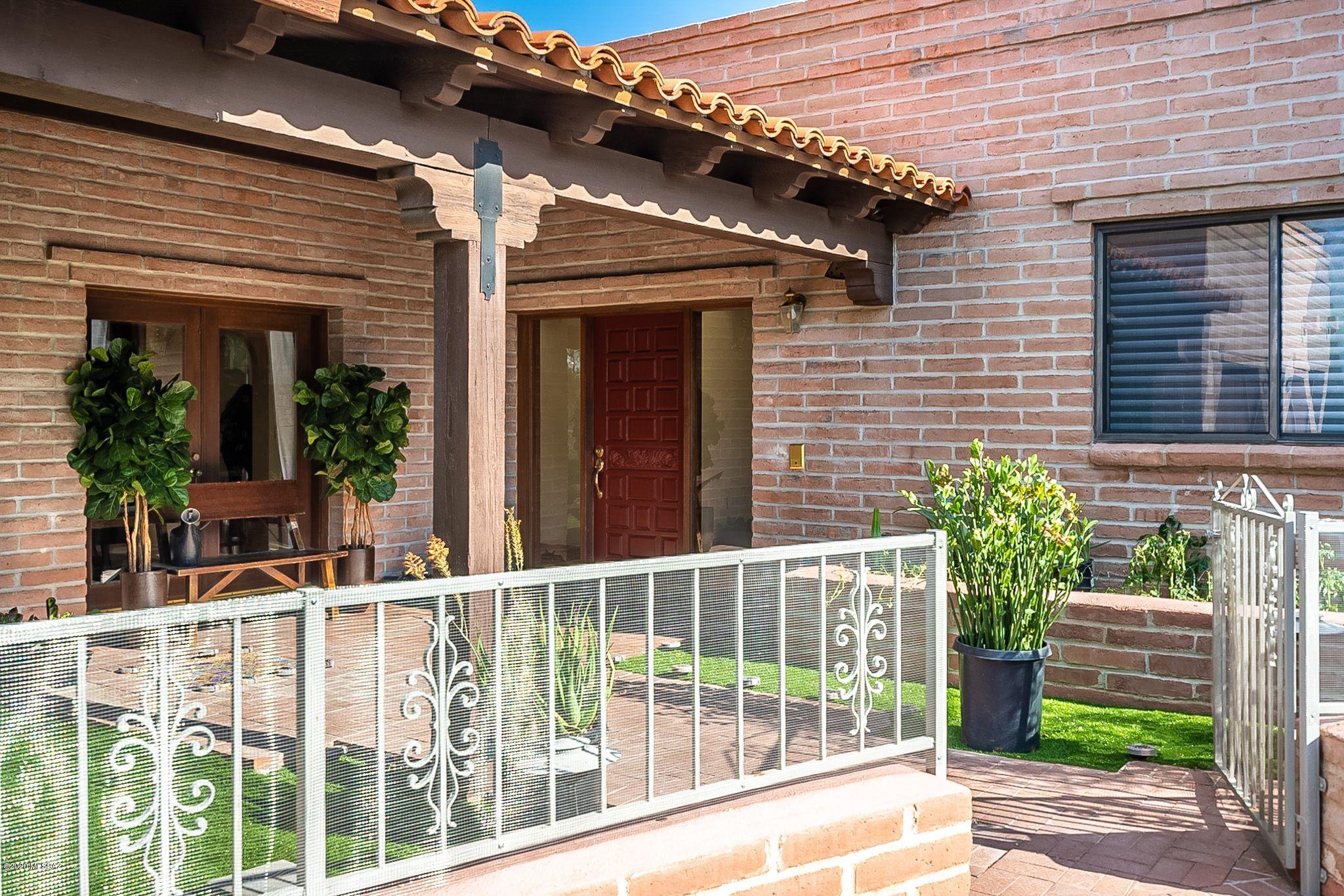 Catalina Foothills Est. NO. 10 (73-90, 119, 121, 123, 127-146) - Residential