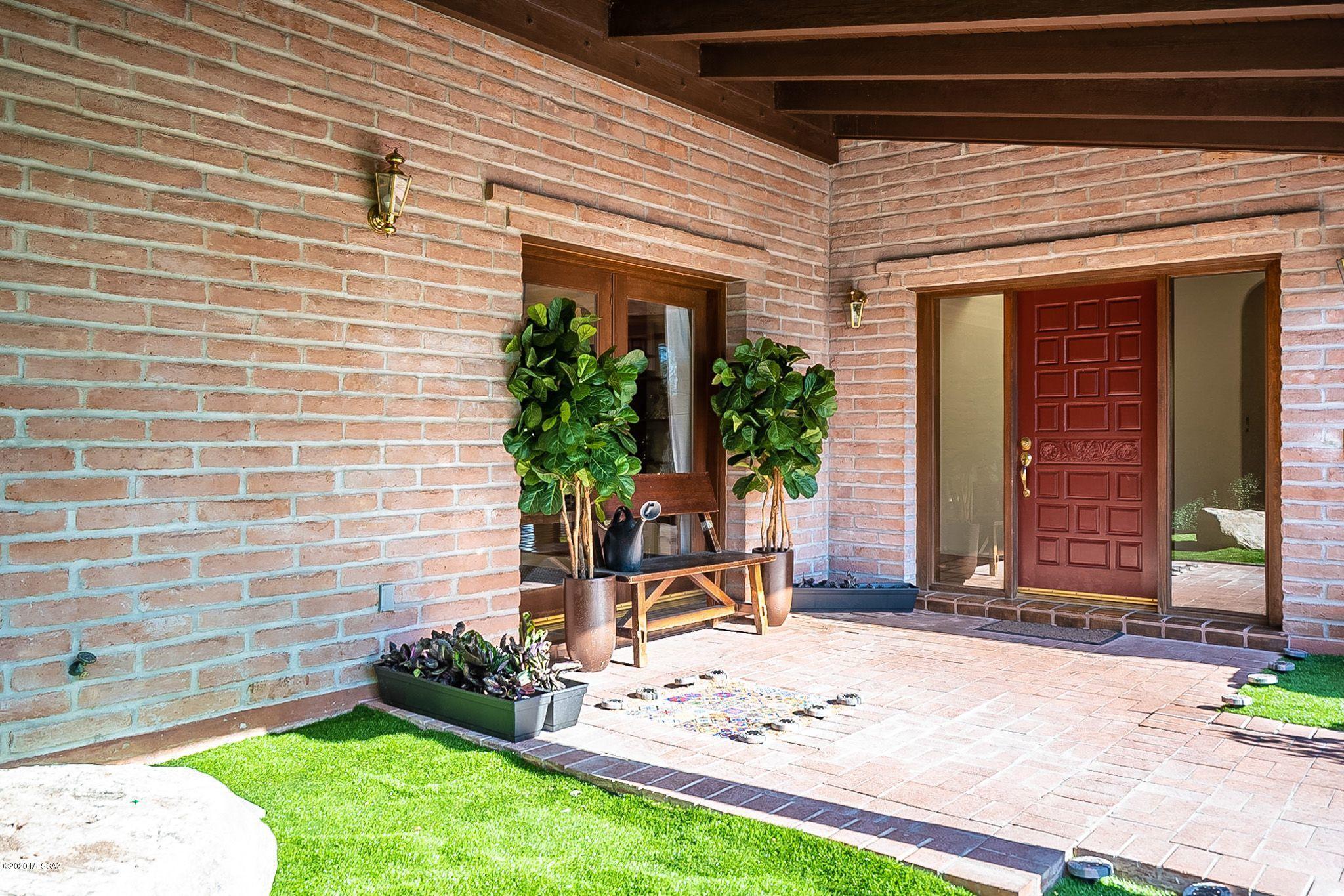 Catalina Foothills Est. NO. 10 (73-90, 119, 121, 123, 127-146) - Residential