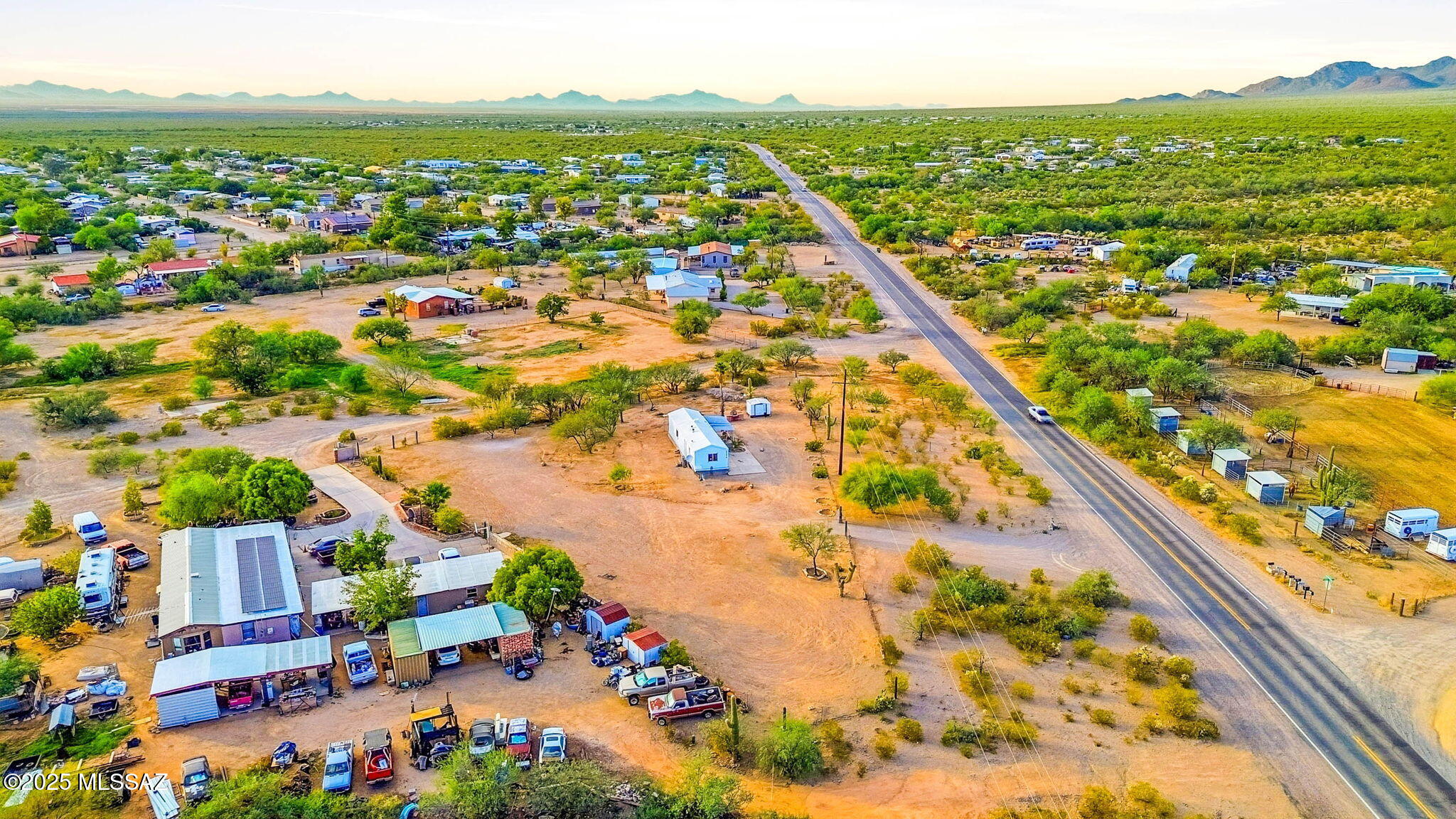 3300 S San Joaquin Road