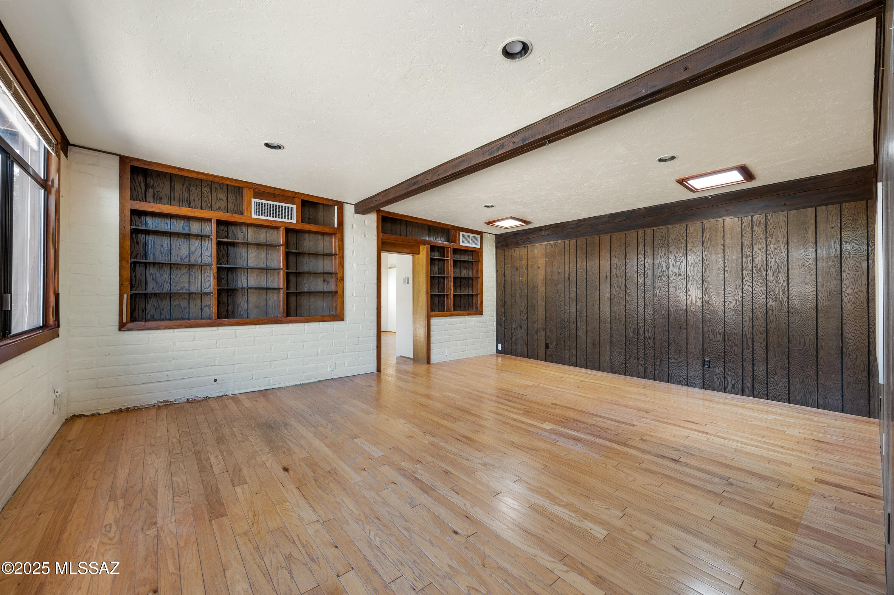 Casas Adobes Estates (466-476) - Residential